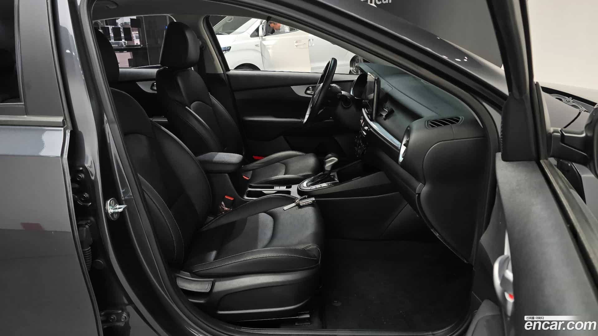 K3 Kia 2022.5-INNER-036