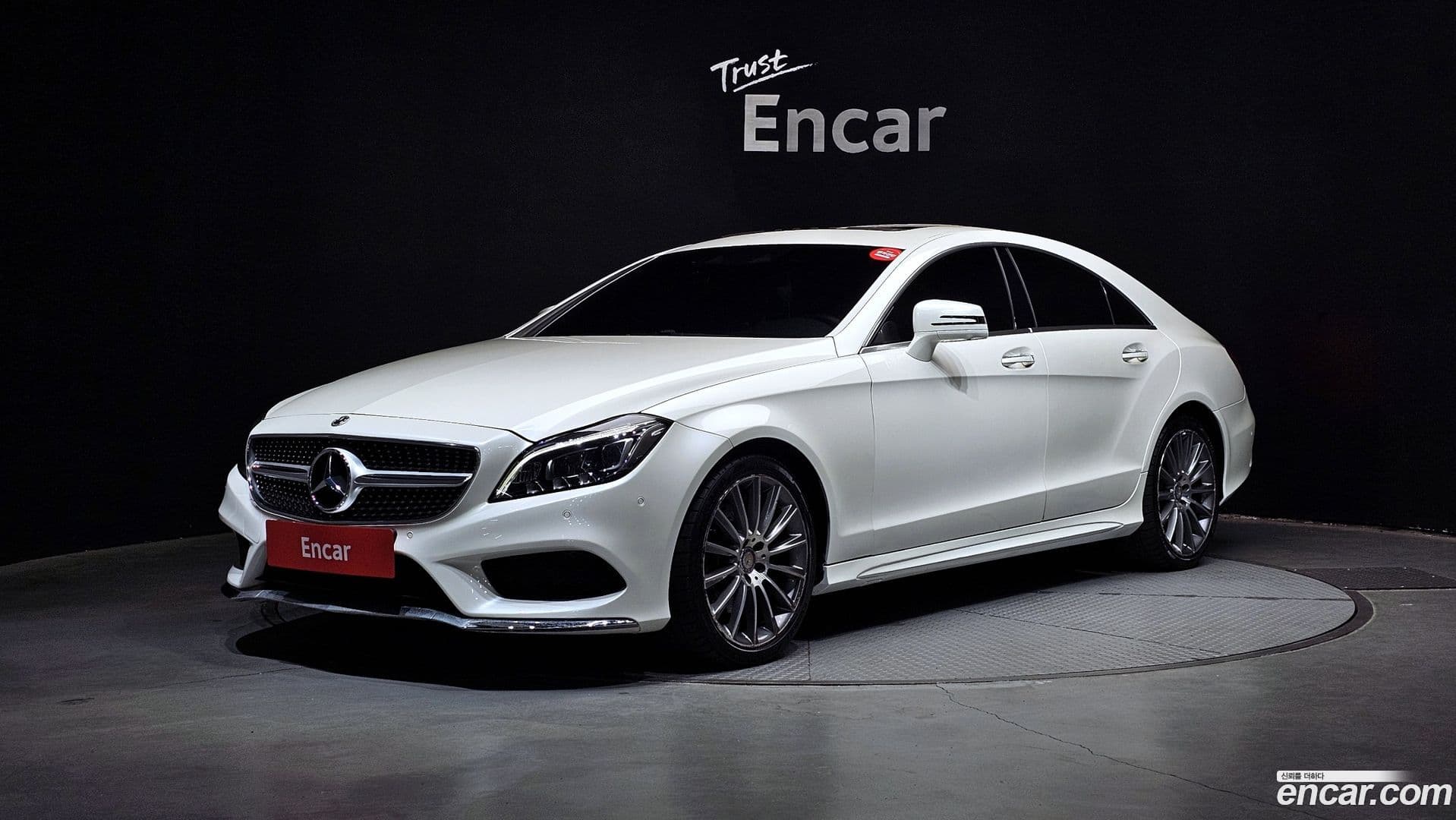 Main__Slider__Photo:CLS-Class Mercedes-Benz 2016.5-0