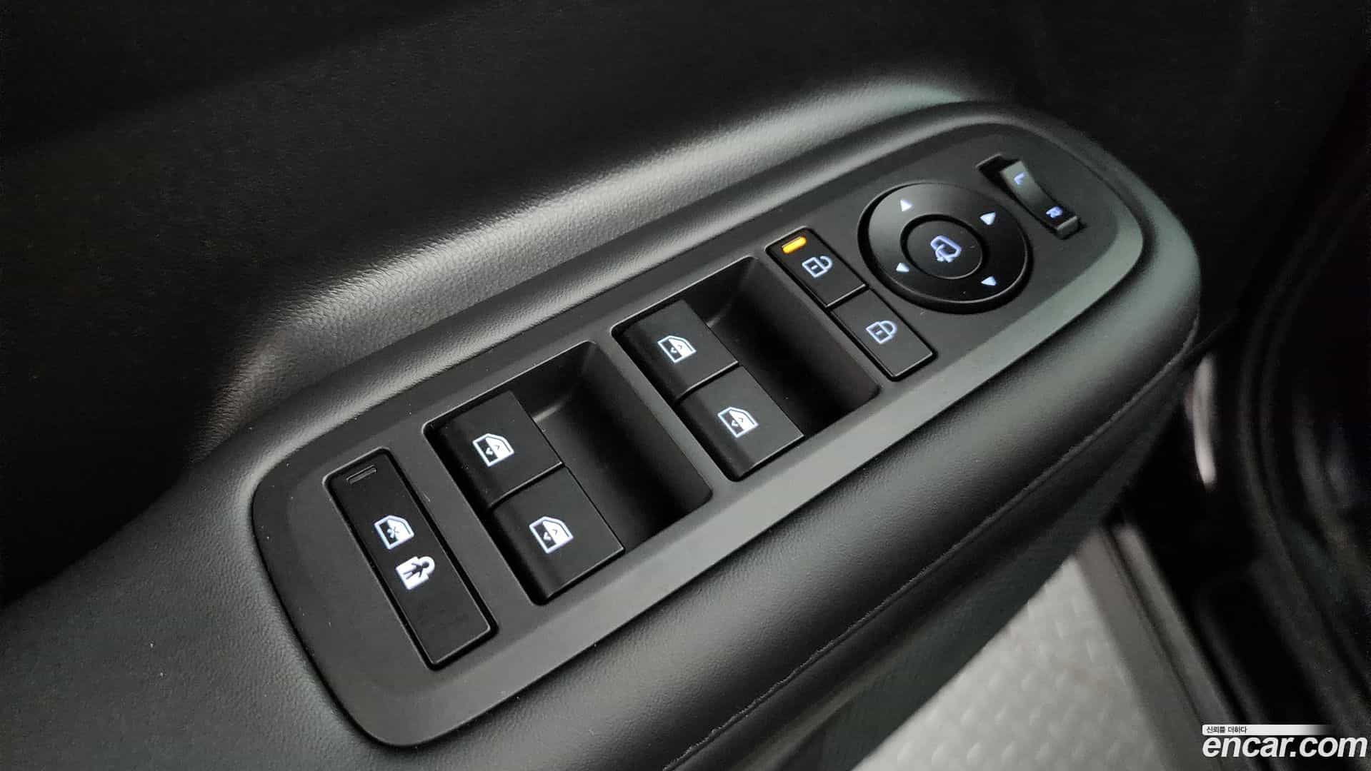 Santafe Hyundai 2024.3-OPTION-041