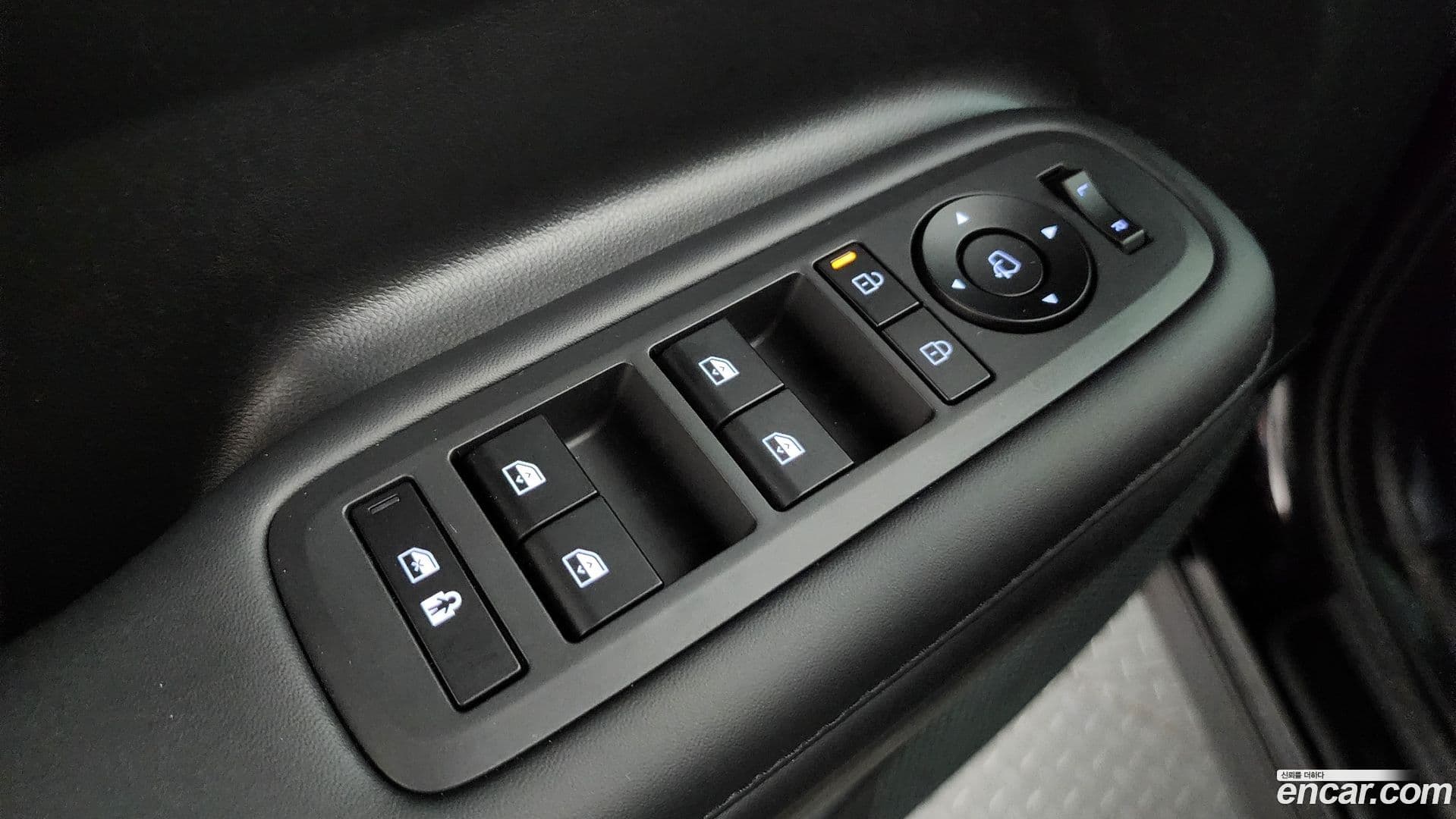 Main__Slider__Photo:Santafe Hyundai 2024.3-27