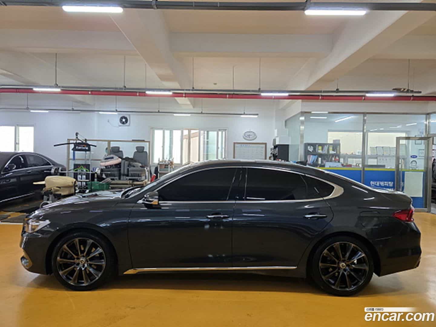 Grandeur Hyundai 2016.11-OUTER-005