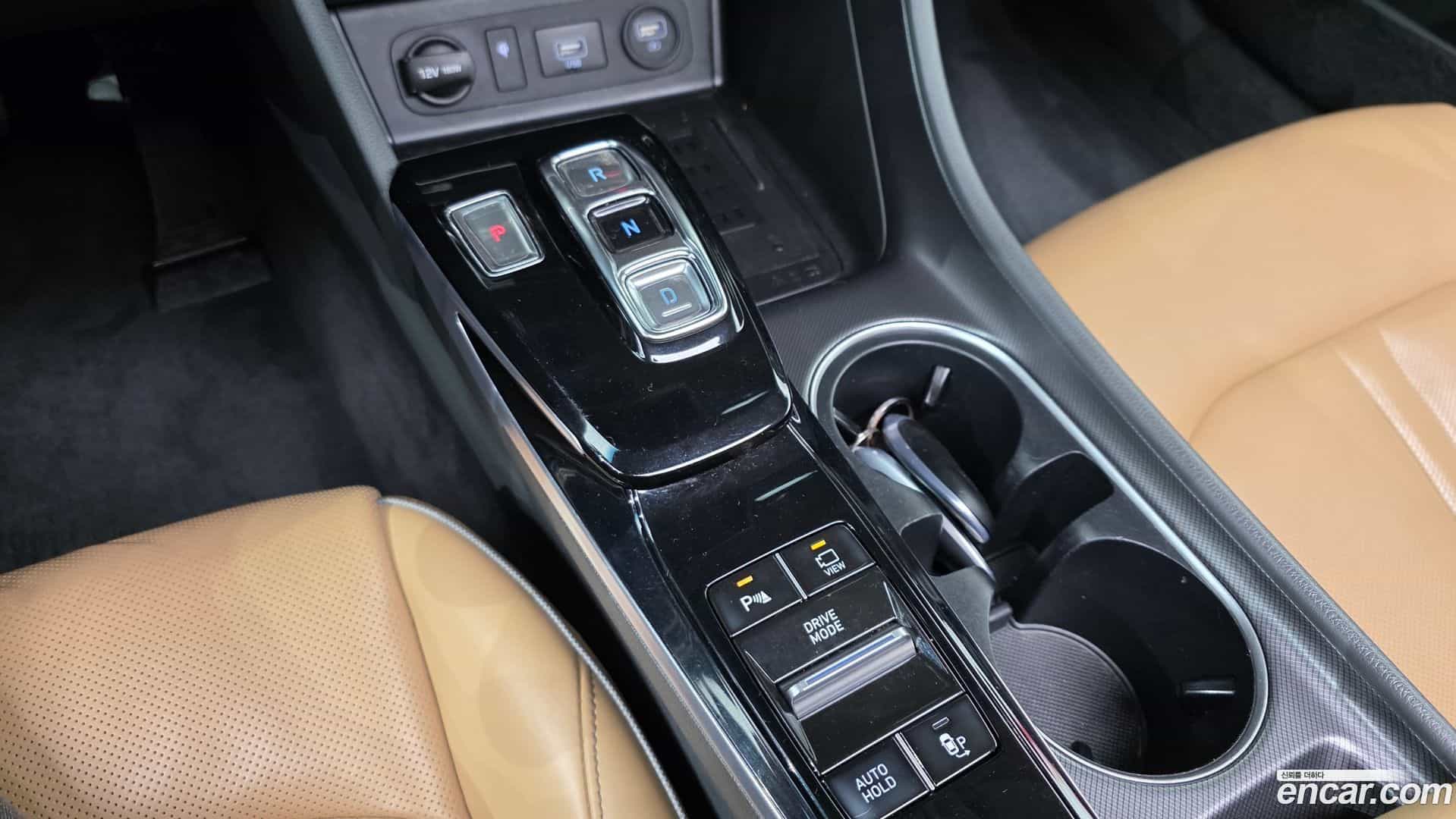 Sonata Hyundai 2019.4-INNER-009