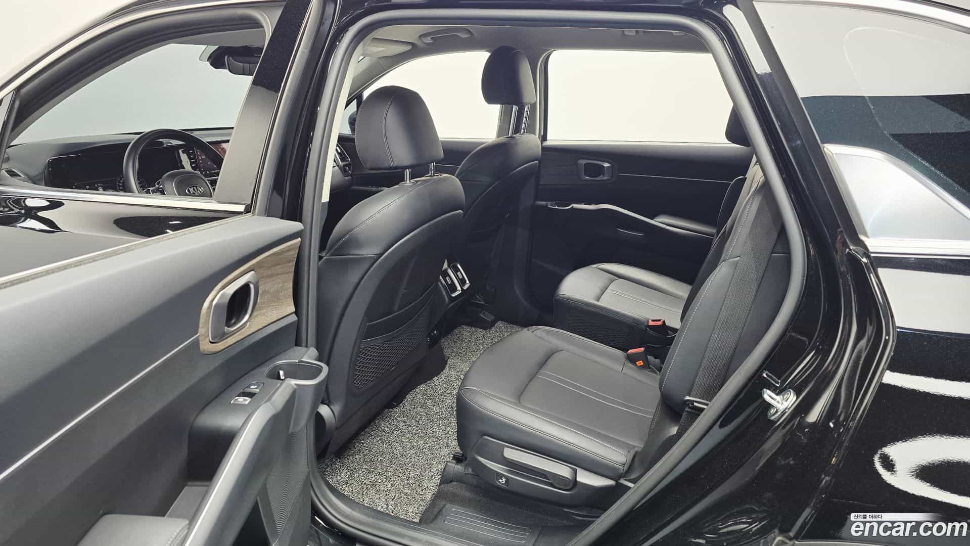 Sorento Kia 2020.6-OPTION-015