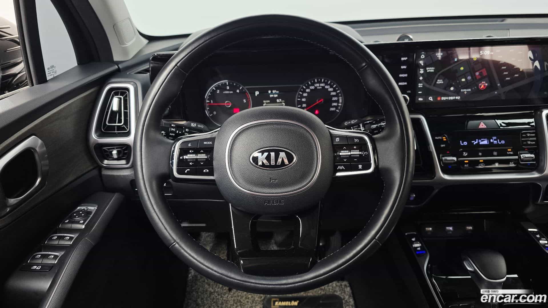 Sorento Kia 2020.6-OPTION-017