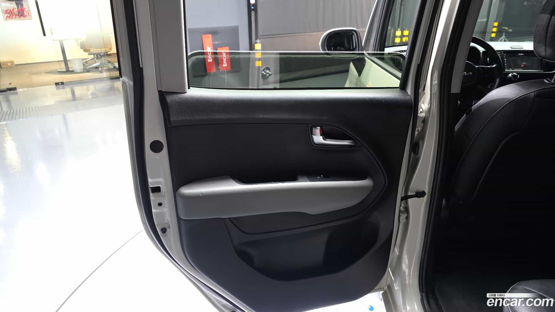 RAY Kia 2023.2-INNER-035