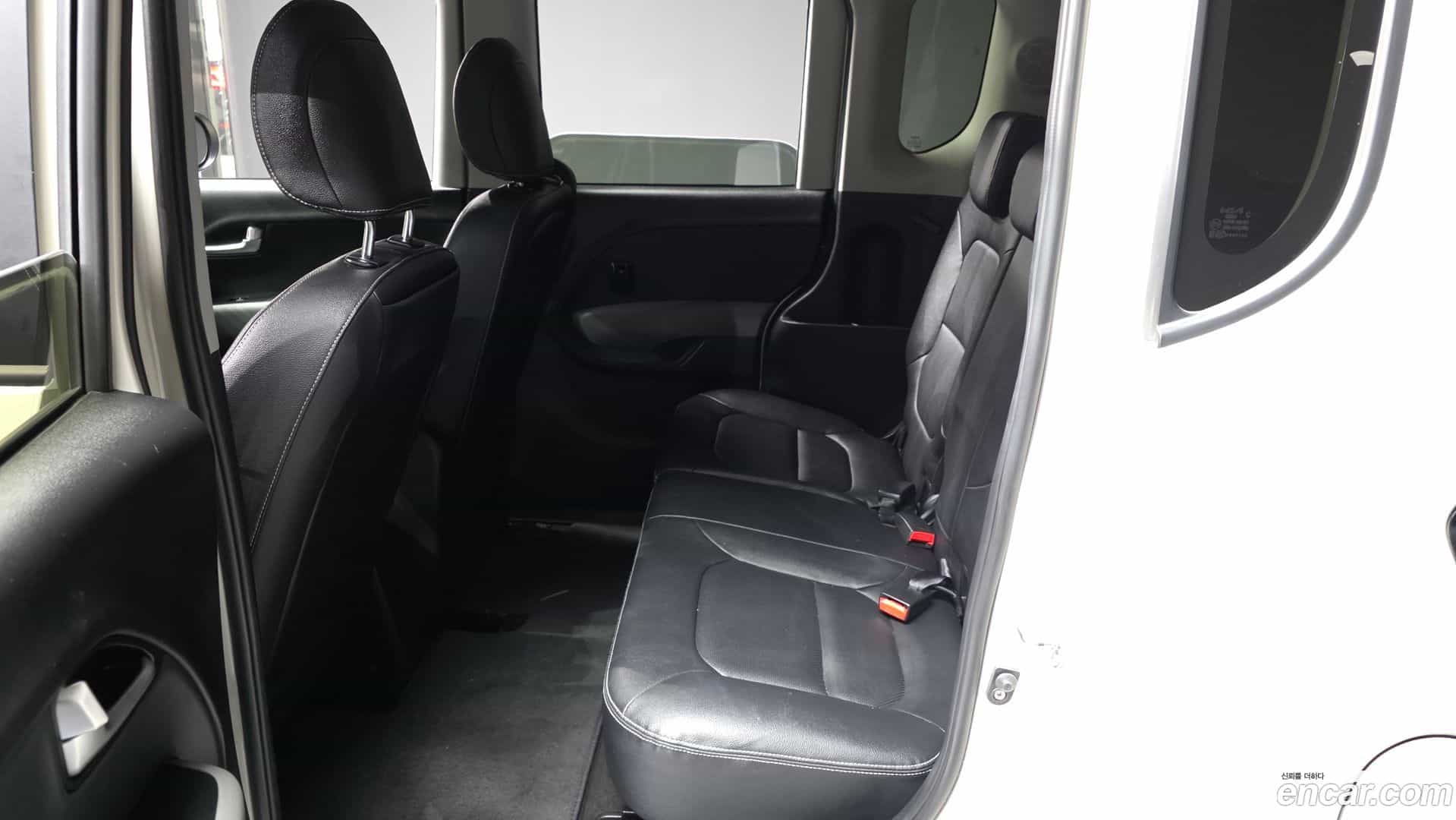 RAY Kia 2023.2-INNER-036
