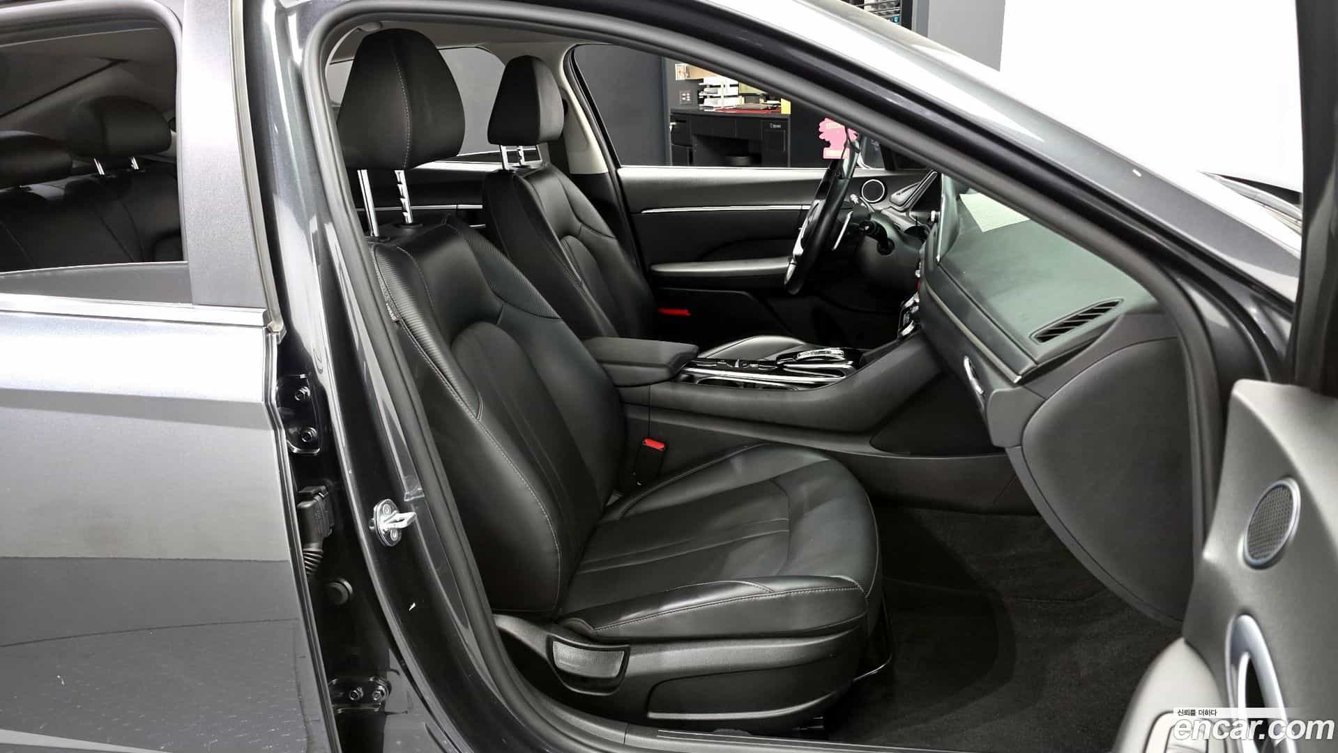 Sonata Hyundai 2021.2-OPTION-015