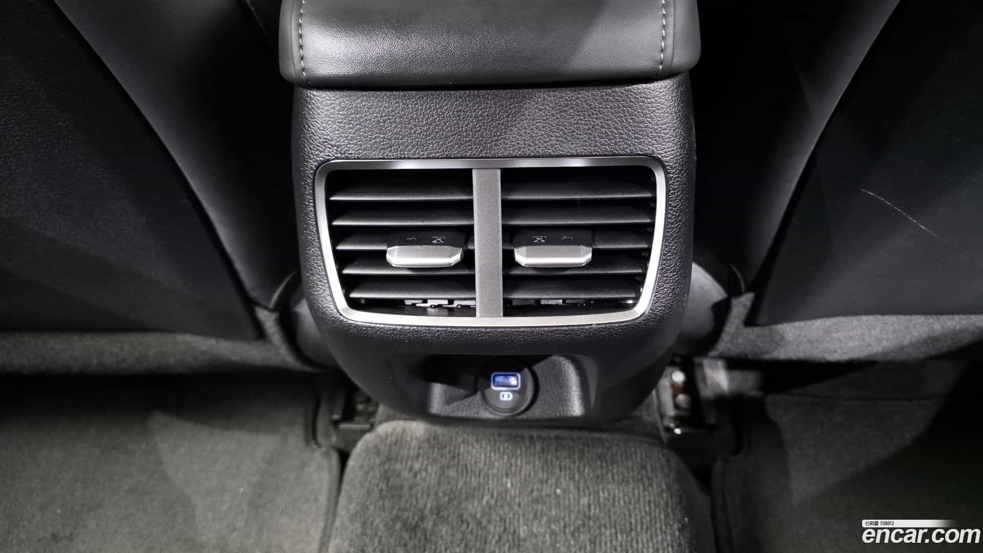 Sonata Hyundai 2021.2-OPTION-043
