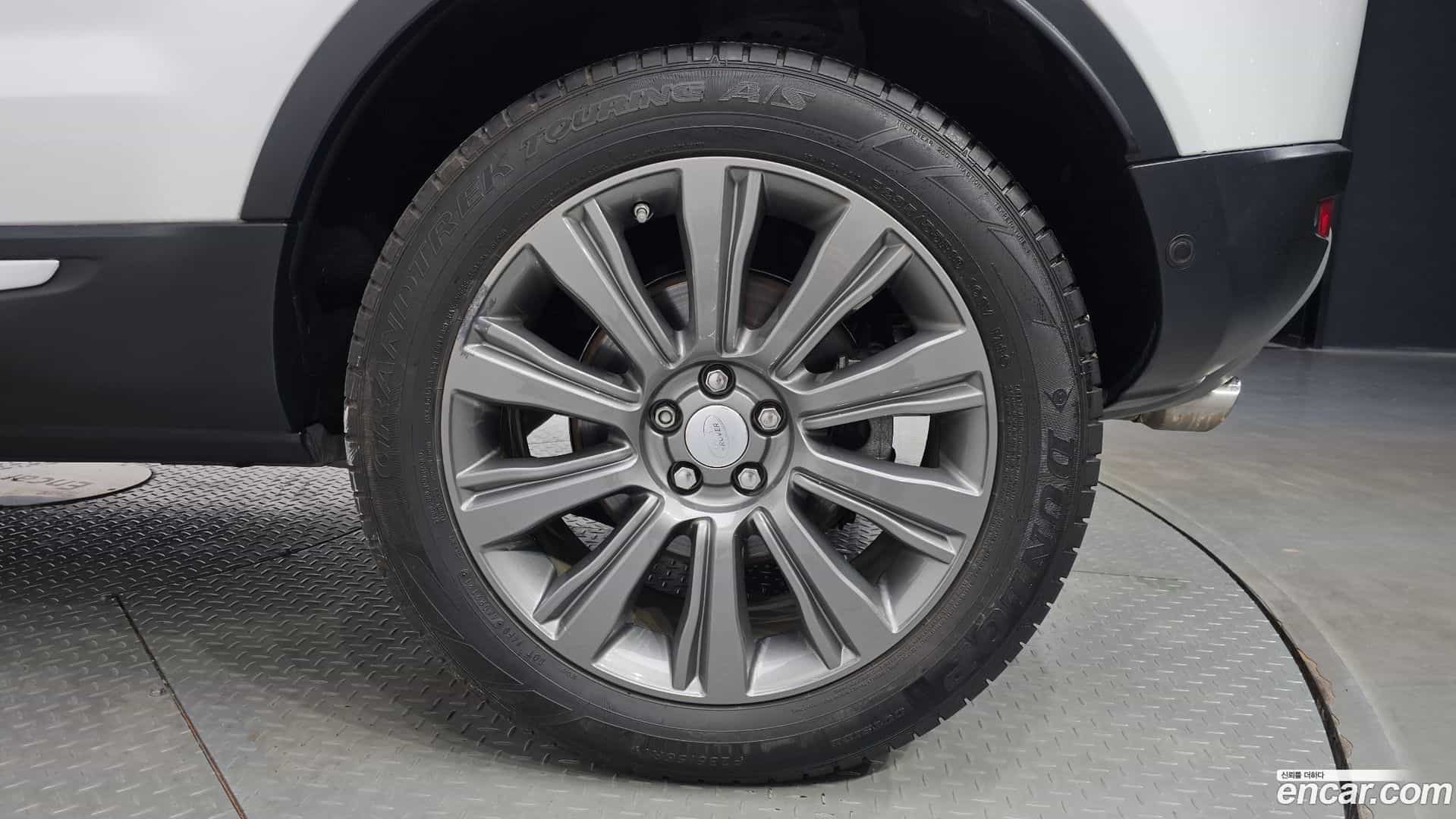 Range Rover Evoque Land Rover 2016.10-OUTER-031