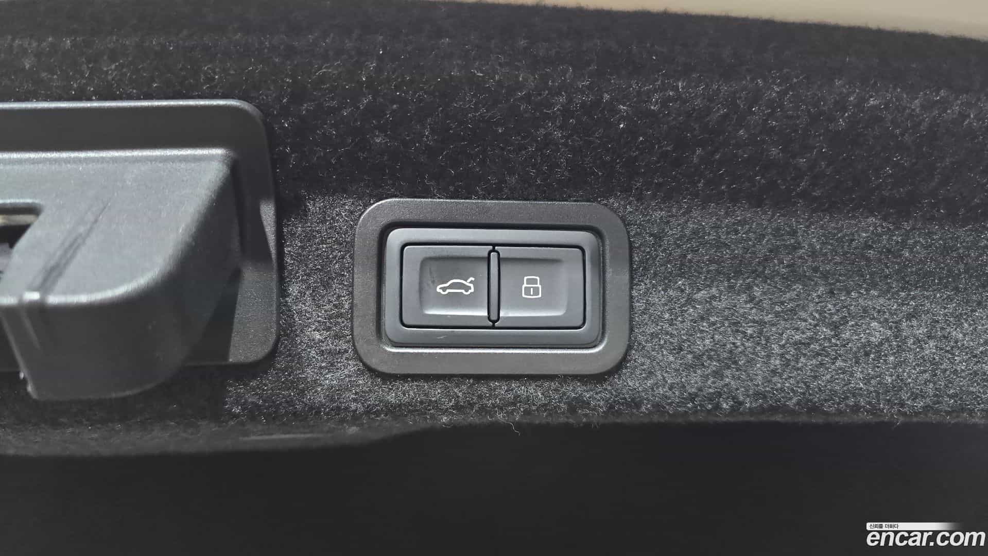A6 Audi 2020.6-OPTION-048