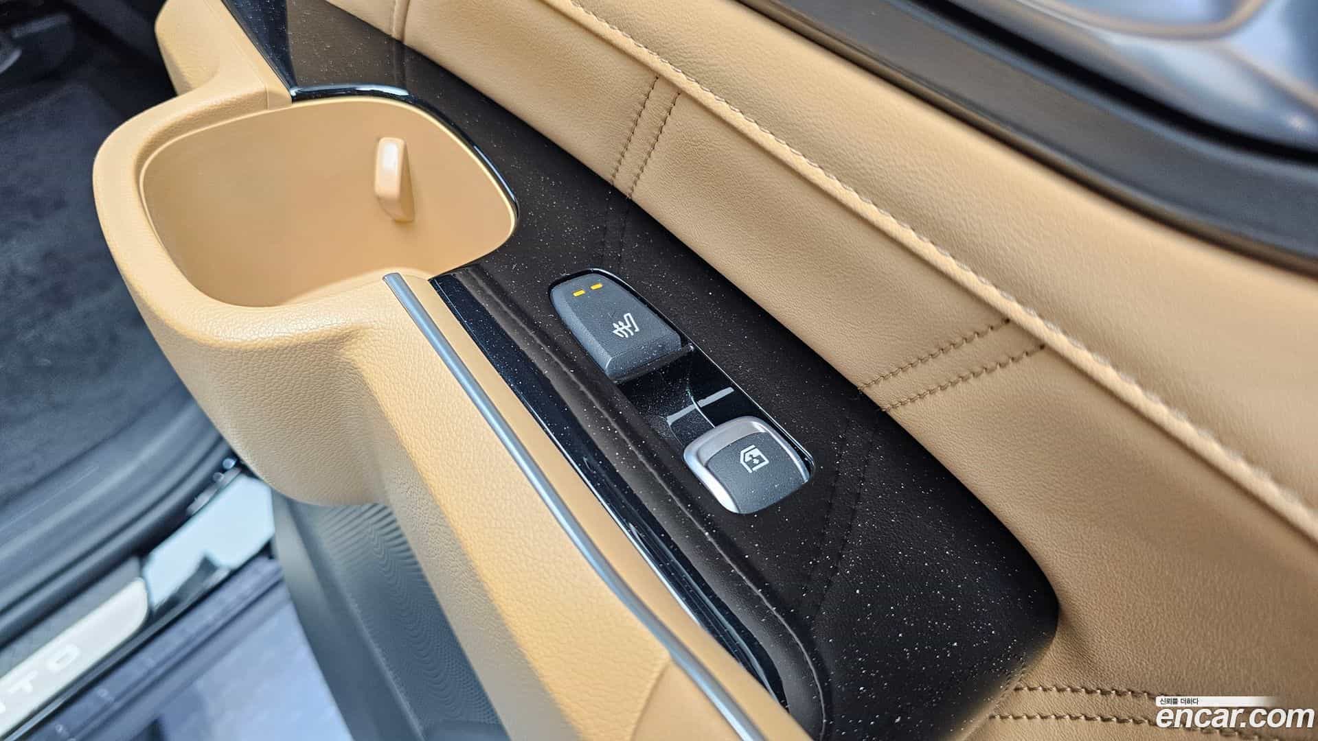 Sorento Kia 2020.3-OPTION-023