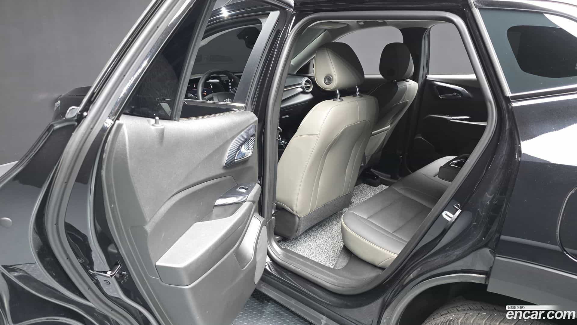 Trax Chevrolet 2023.5-INNER-036