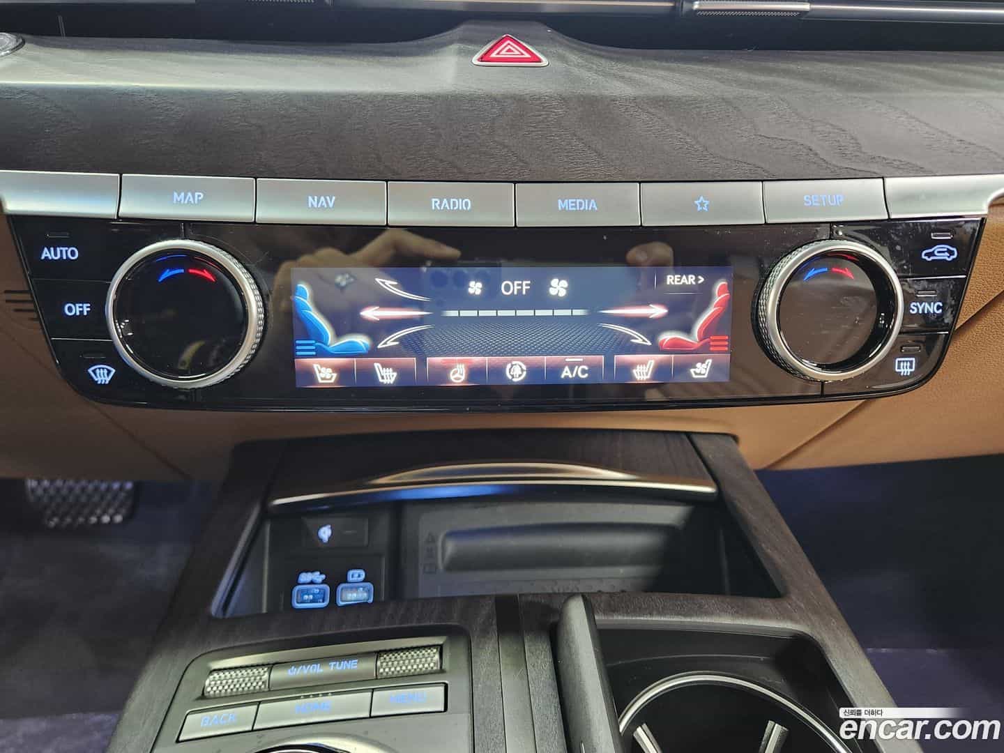G80 Genesis 2023.6-OPTION-016