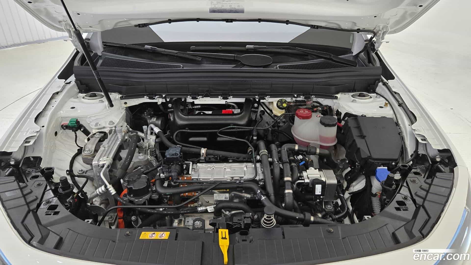 EQB Mercedes-Benz 2024.7-OUTER-006