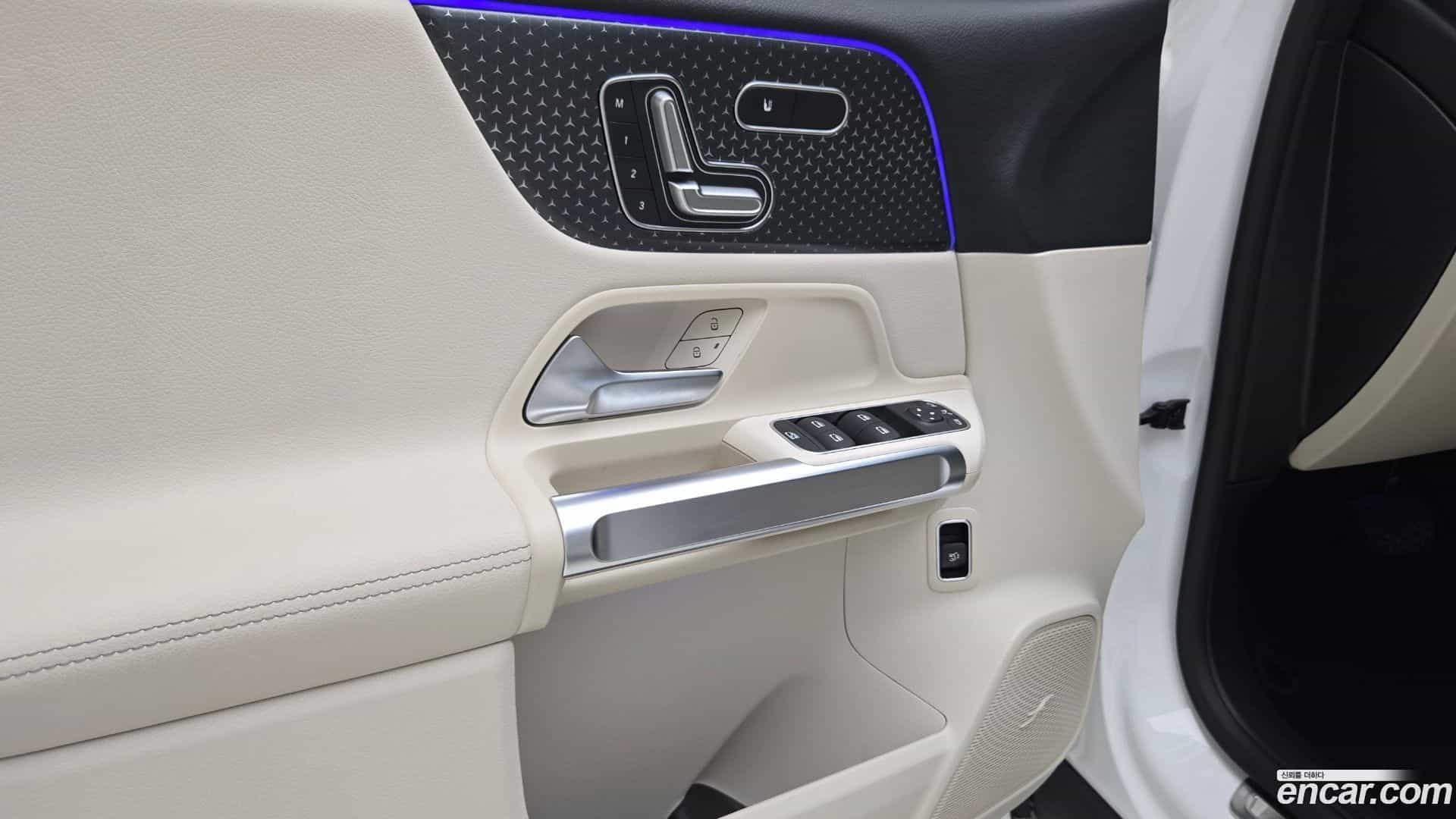 EQB Mercedes-Benz 2024.7-OPTION-019