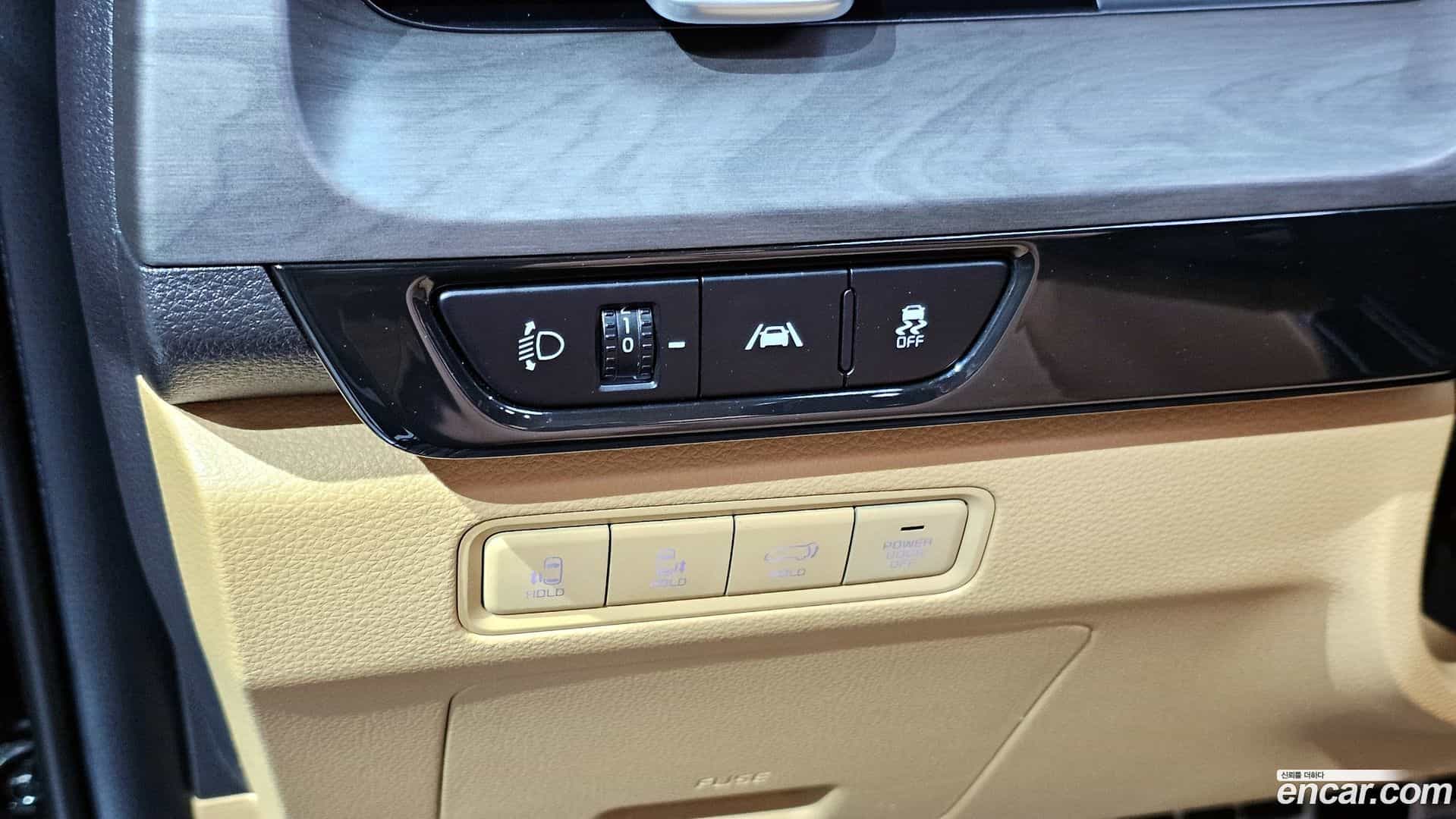 Canival Kia 2023.1-OPTION-018