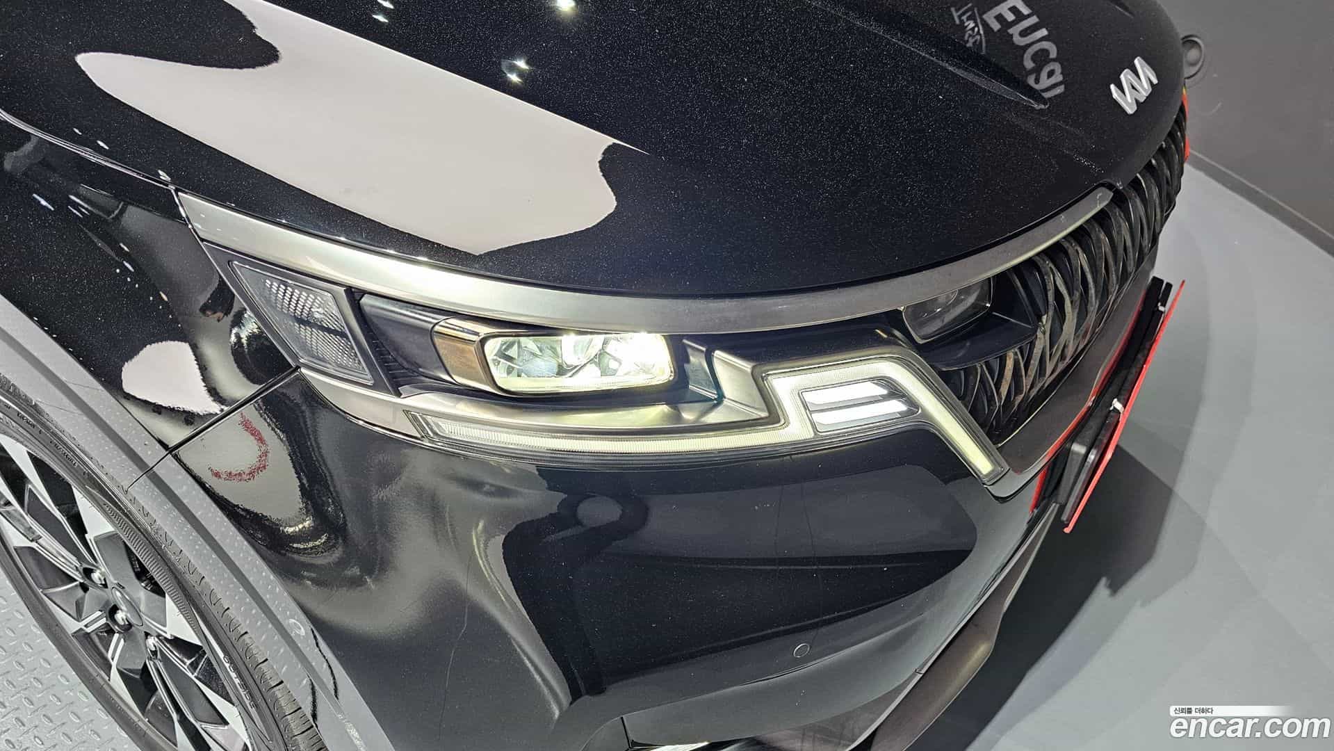 Canival Kia 2023.1-OUTER-032
