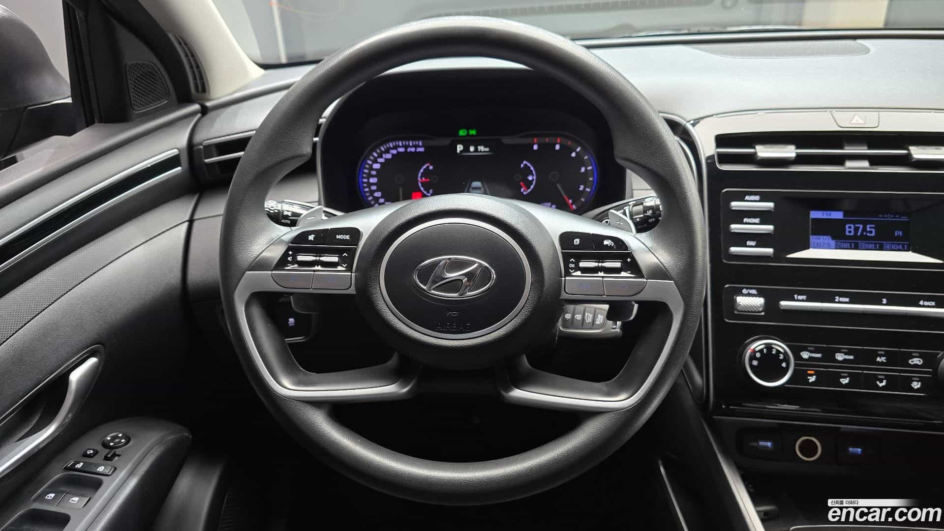 Tucson Hyundai 2022.1-OPTION-016