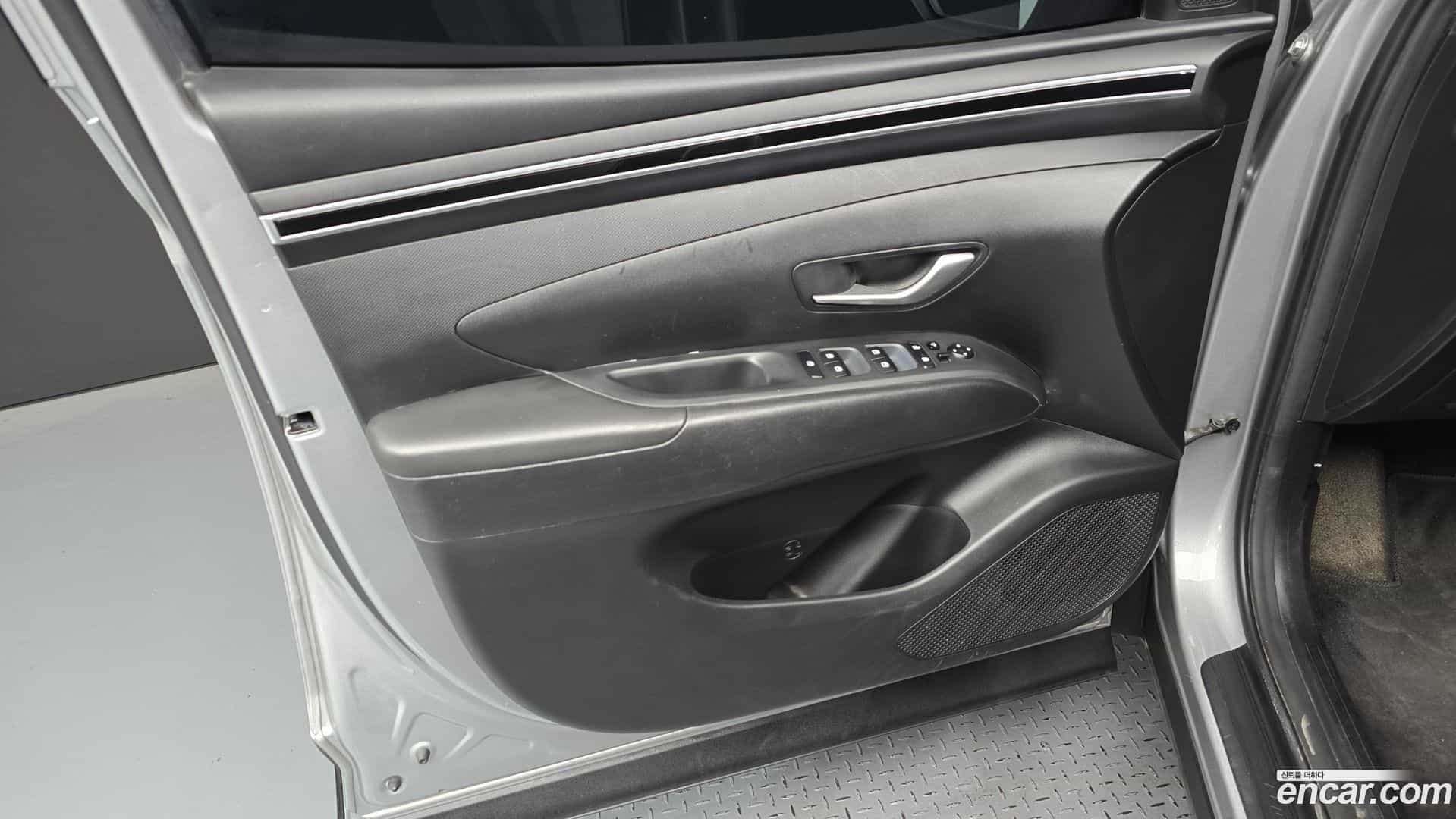 Tucson Hyundai 2022.1-INNER-034