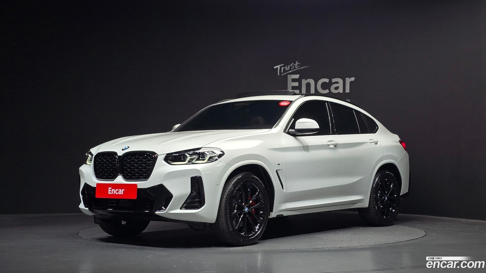 Main__Slider__Photo:X4 BMW 2025.5-0