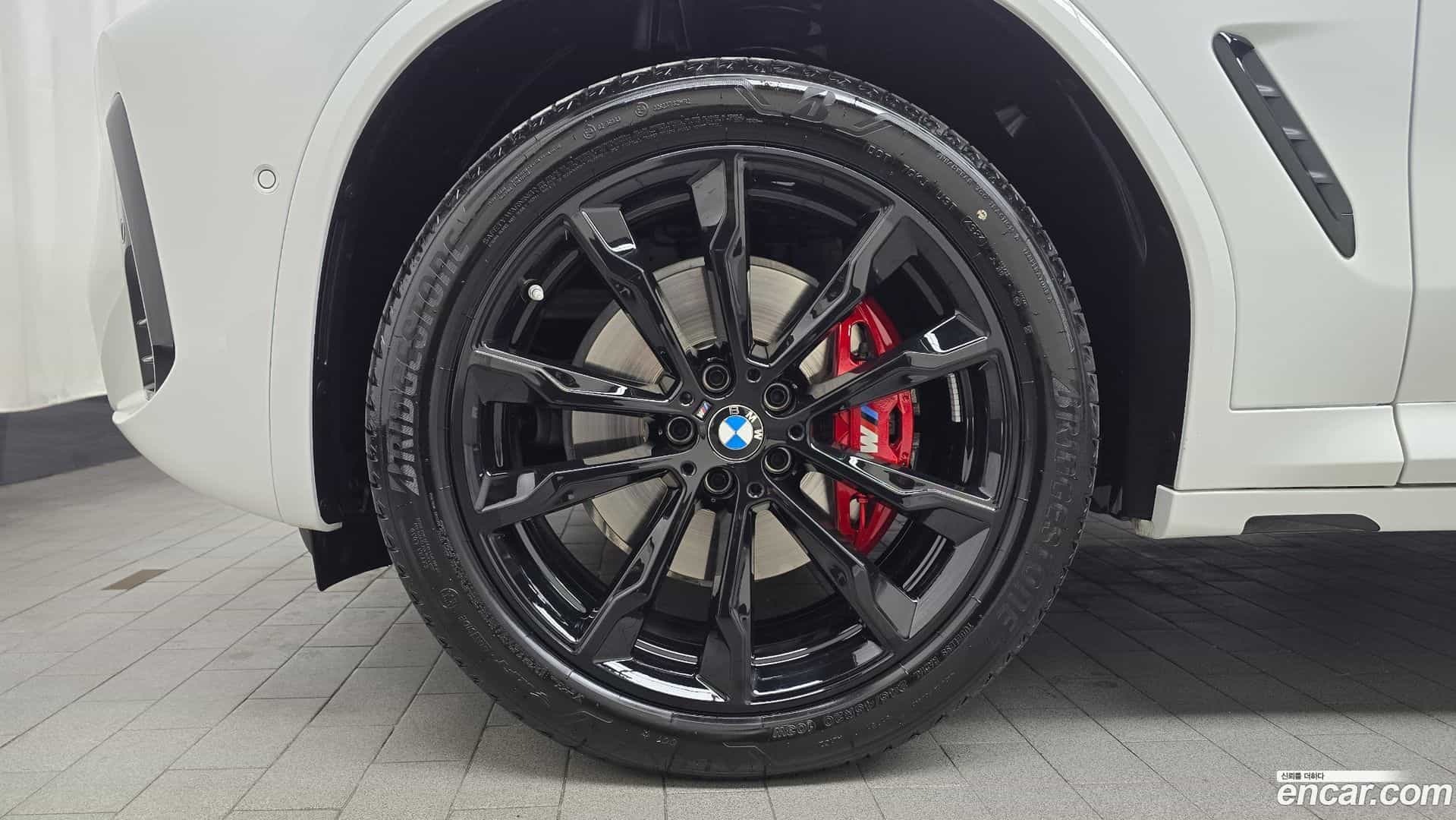 X4 BMW 2025.5-OUTER-005