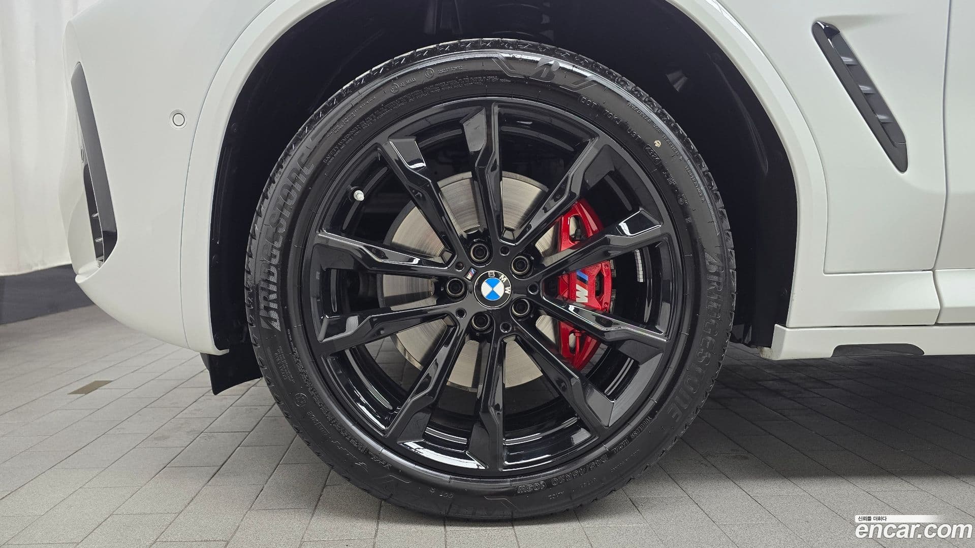 Main__Slider__Photo:X4 BMW 2025.5-4