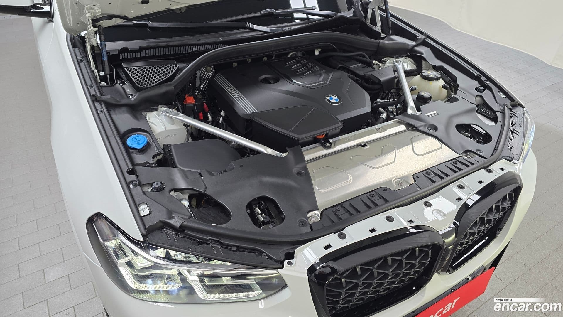 Main__Slider__Photo:X4 BMW 2025.5-5