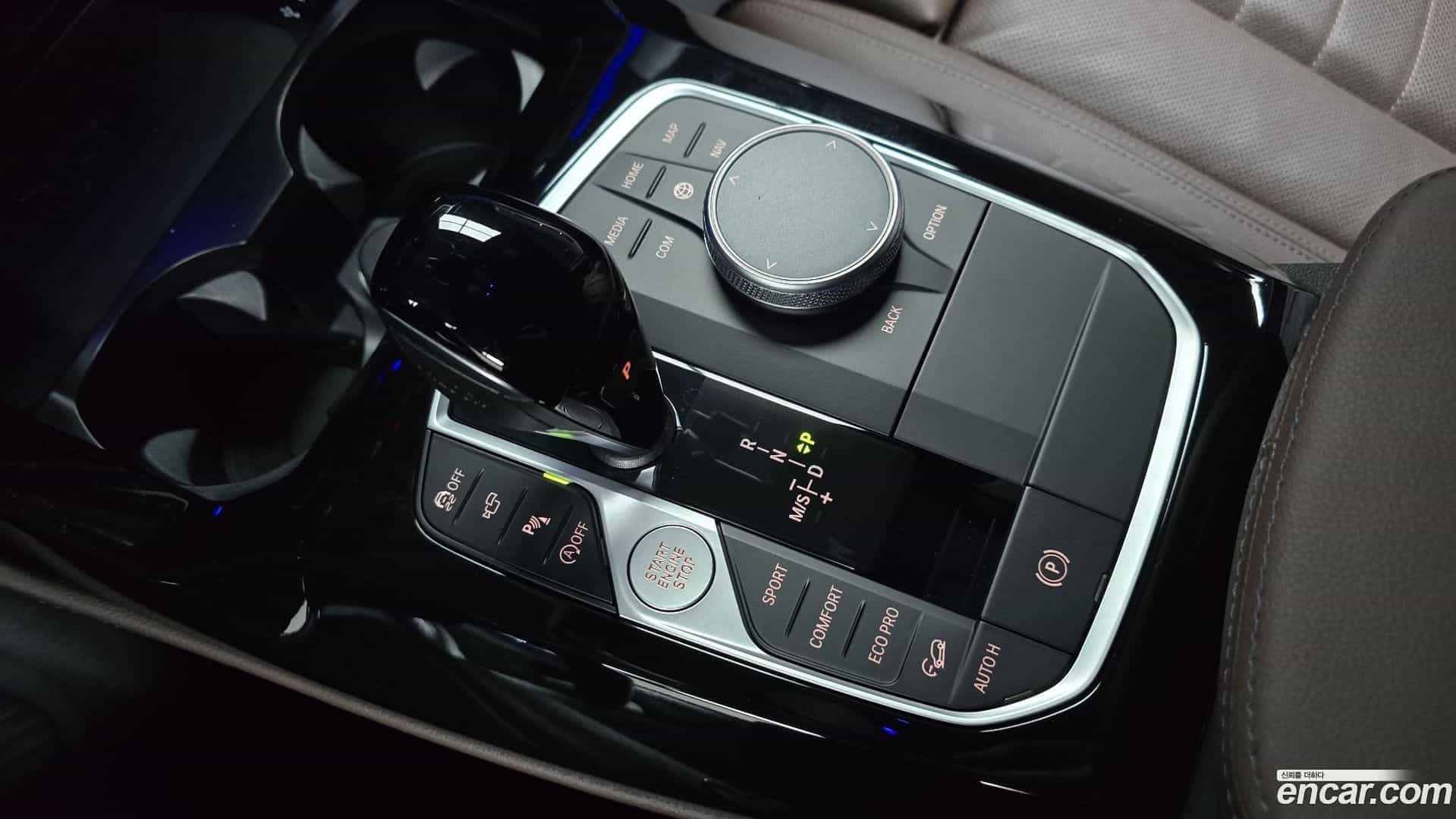 X4 BMW 2025.5-INNER-009