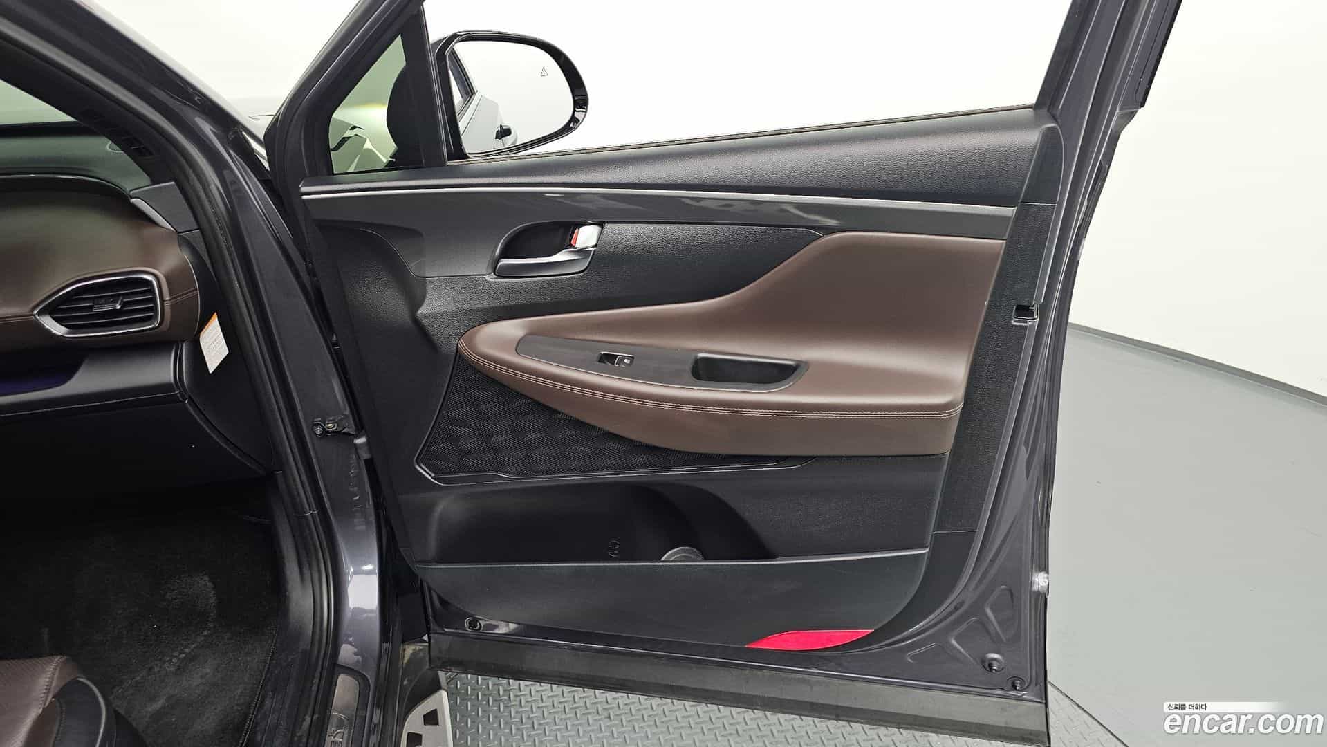 Santafe Hyundai 2022.8-INNER-034