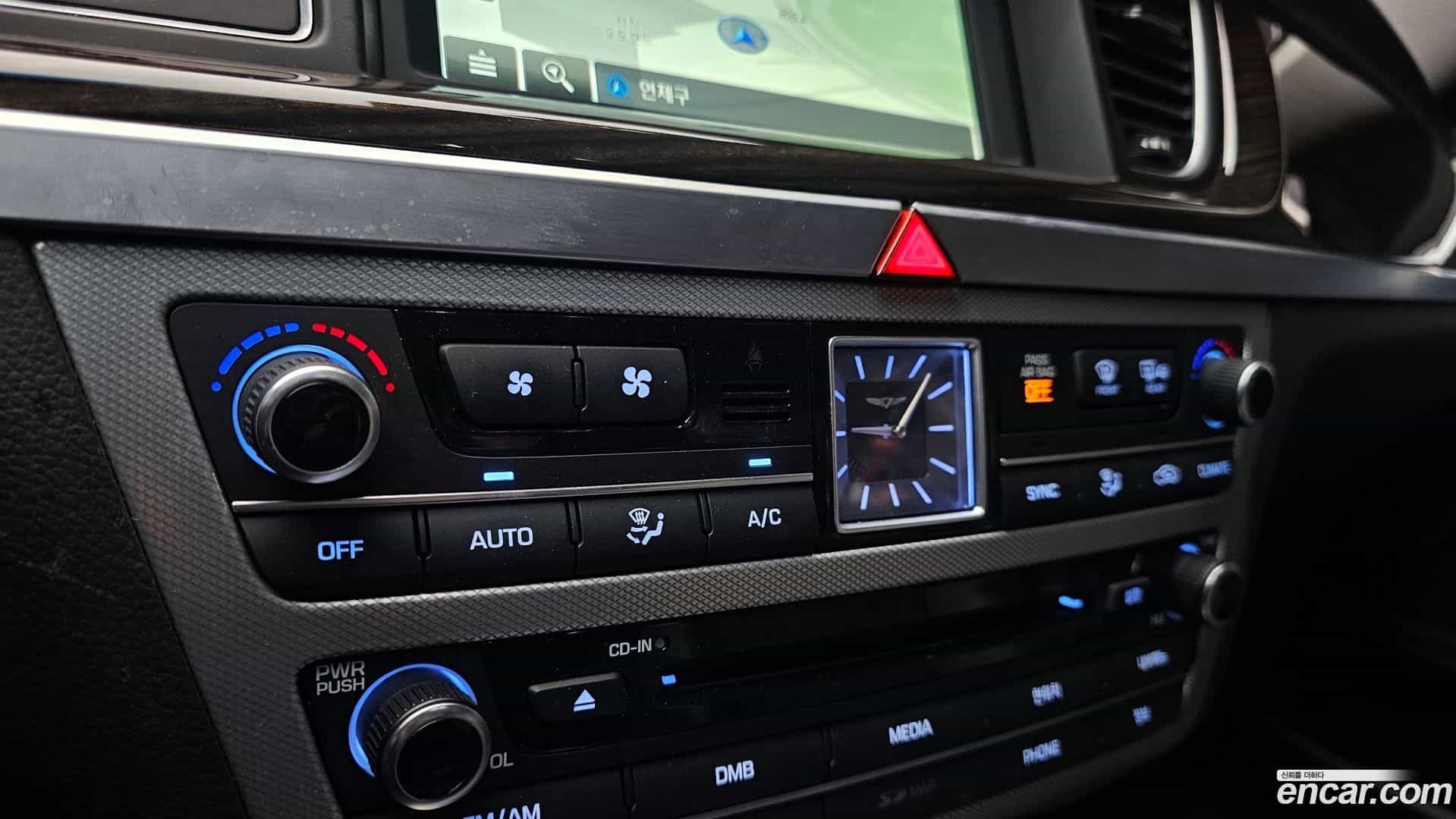 G80 Genesis 2017.0-OPTION-044