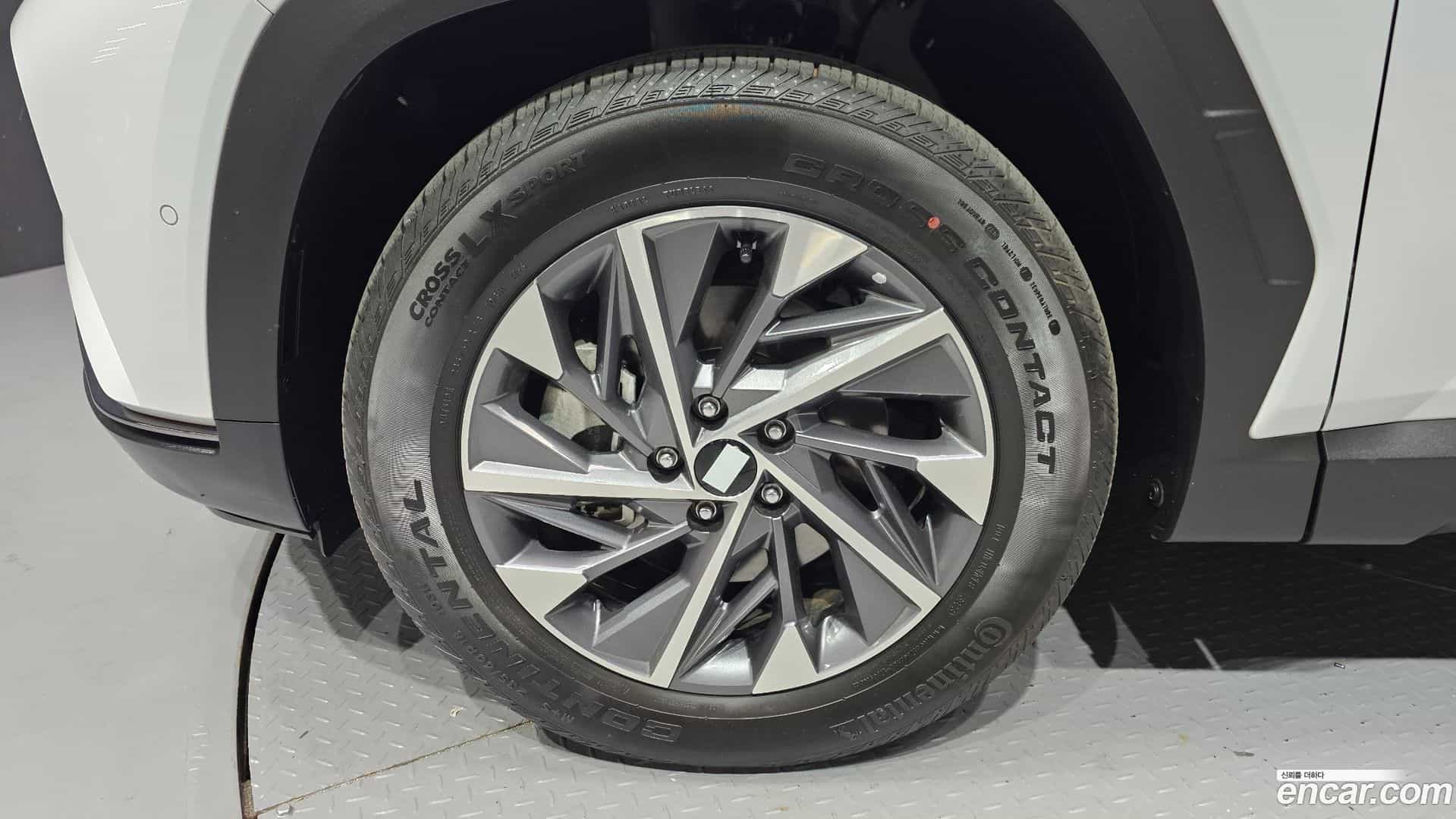 Tucson Hyundai 2023.11-OUTER-005