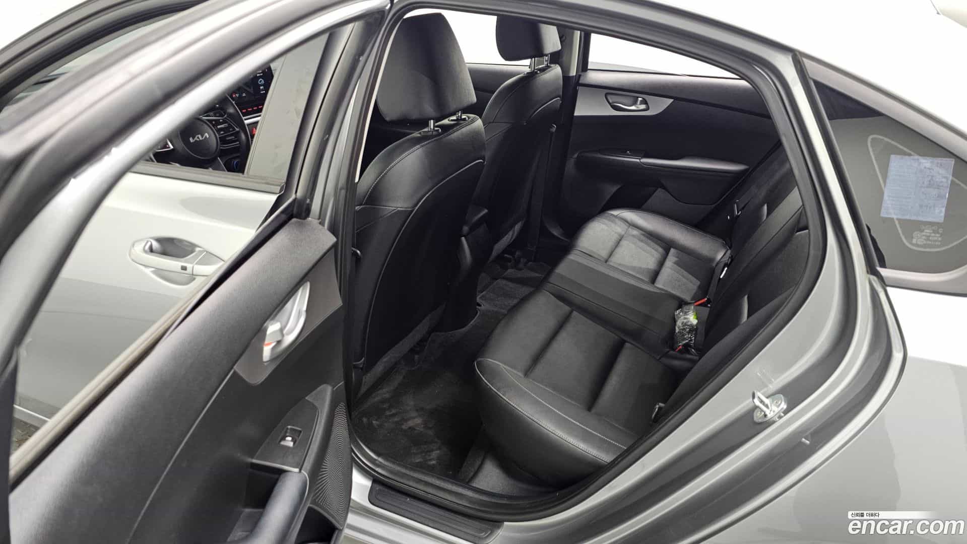 K3 Kia 2022.2-OPTION-015