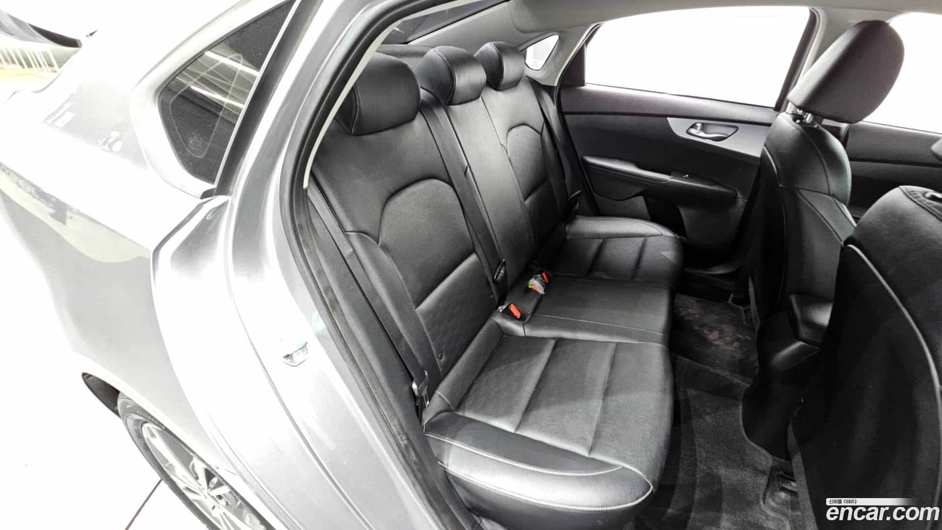 K3 Kia 2022.2-OPTION-016