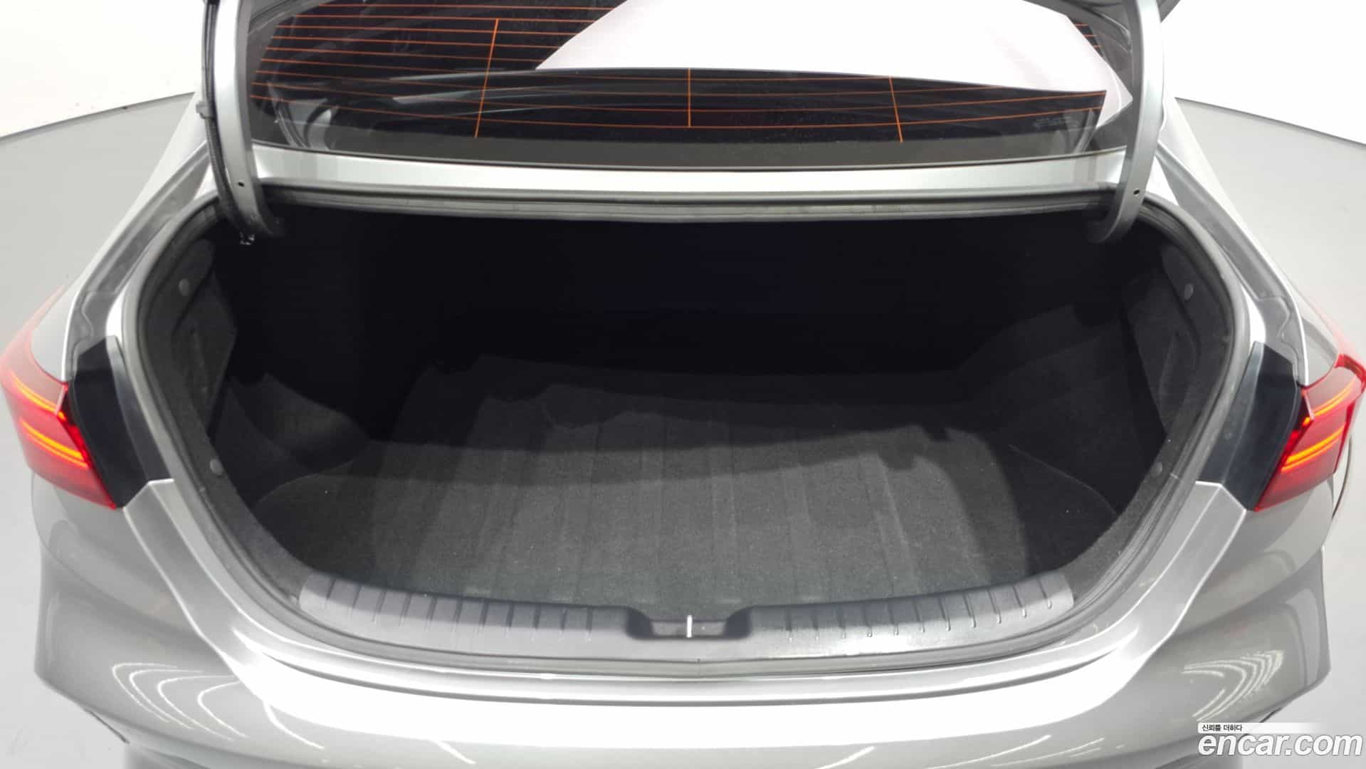 K3 Kia 2022.2-OPTION-021