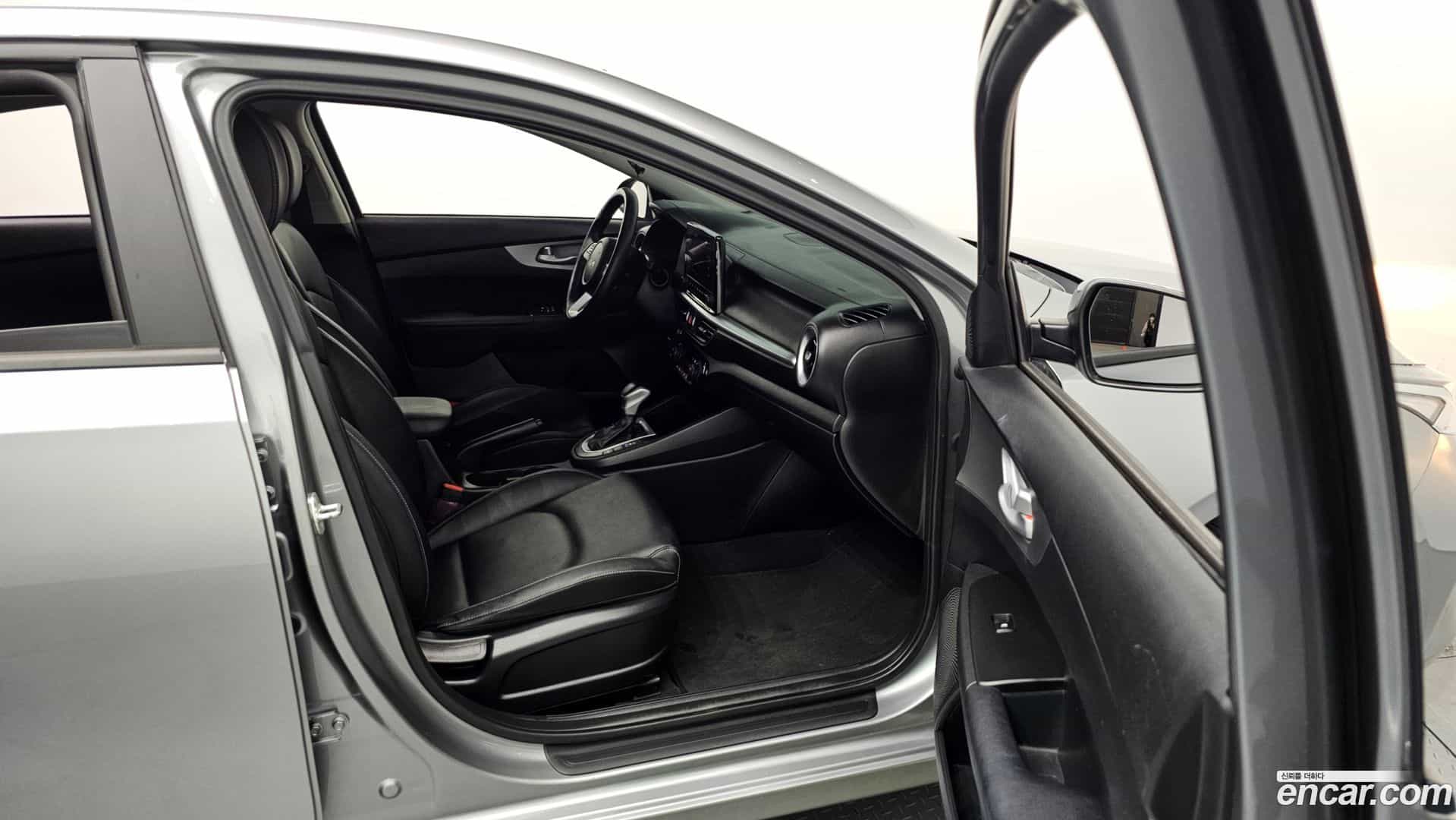 K3 Kia 2022.2-INNER-036
