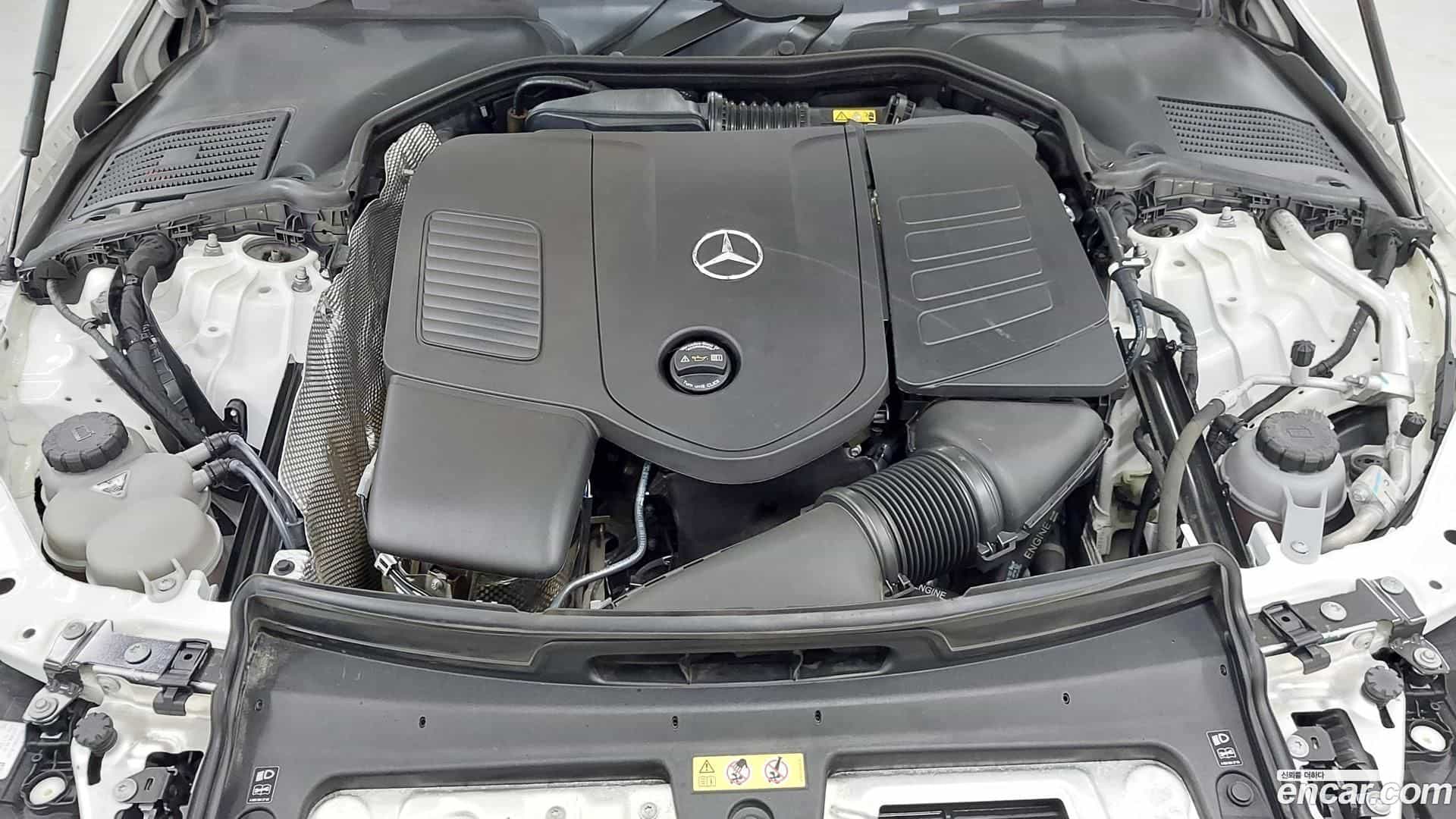 C-Class Mercedes-Benz 2022.11-OUTER-006
