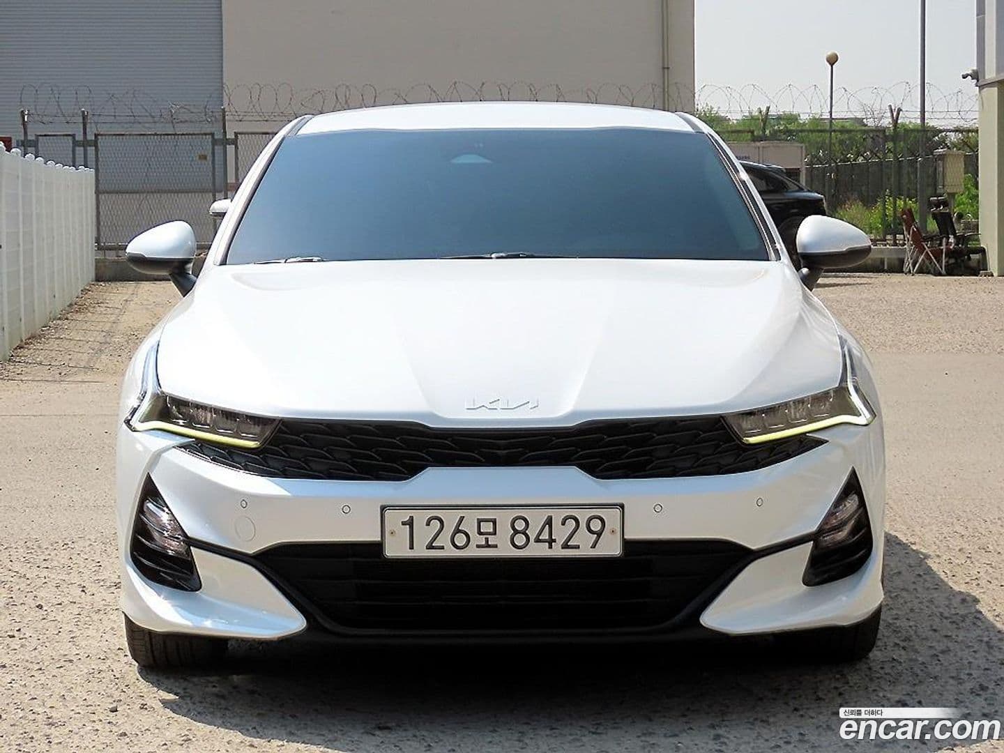 Main__Slider__Photo:K5 Kia 2022.3-0