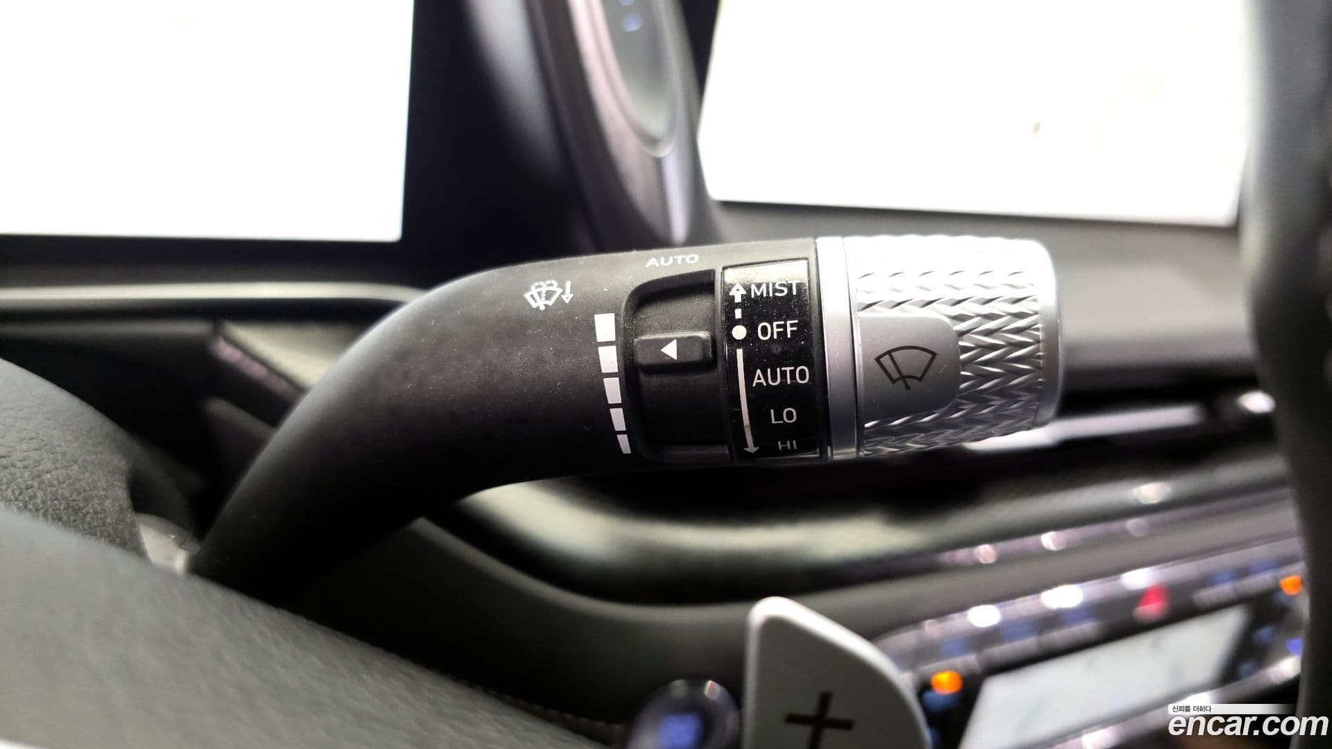Main__Slider__Photo:G90 Genesis 2022.7-17