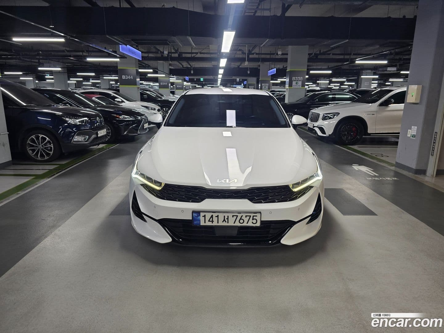 Main__Slider__Photo:K5 Kia 2023.3-0