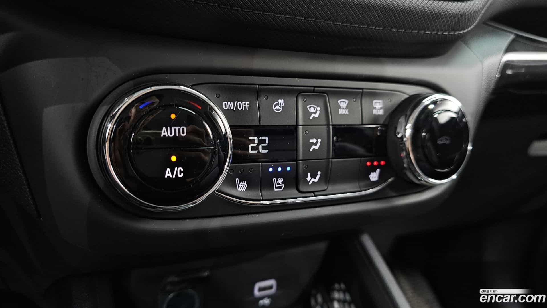 Trailblazer Chevrolet 2020.4-OPTION-022