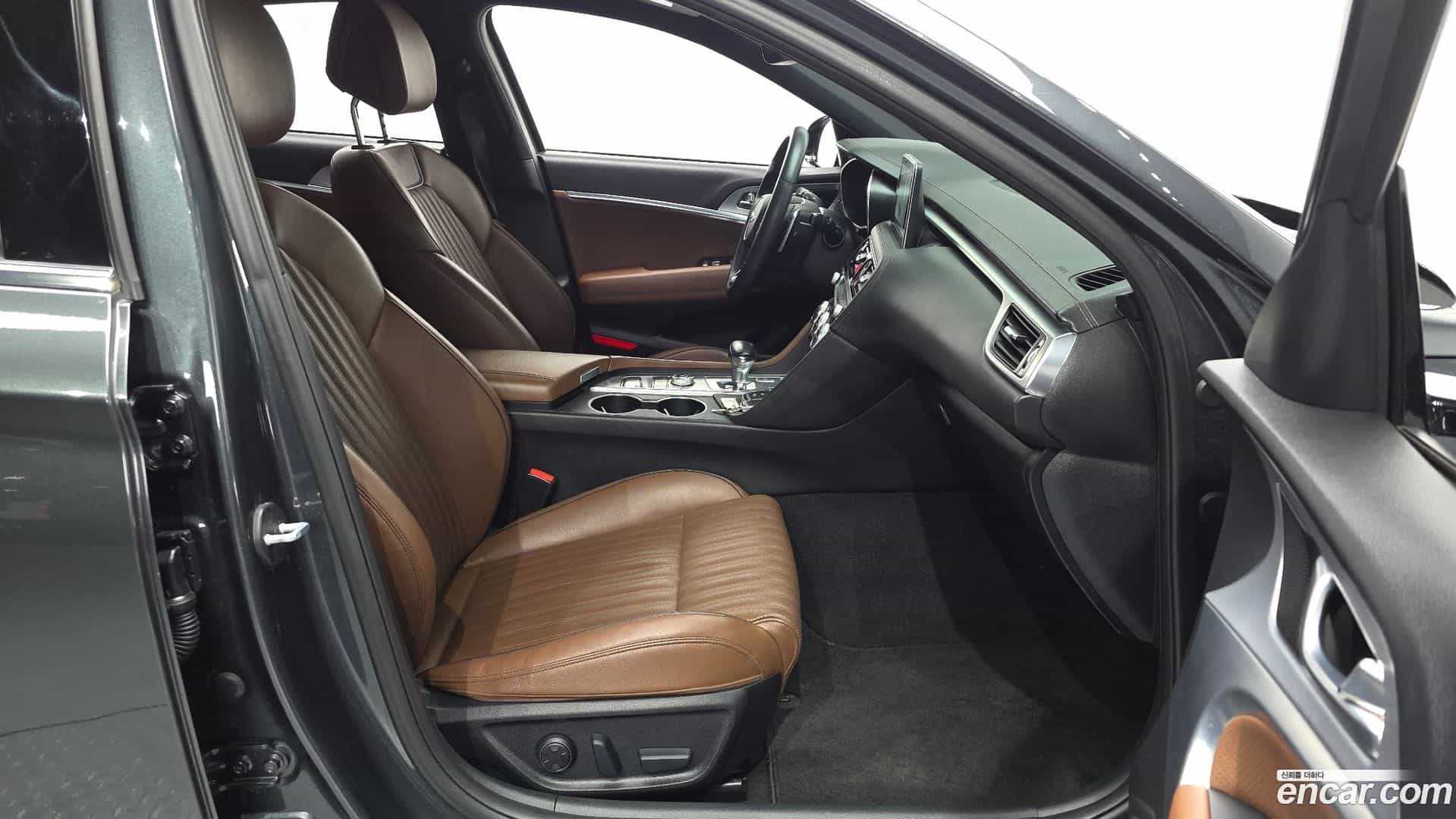 G70 Genesis 2019.5-INNER-010