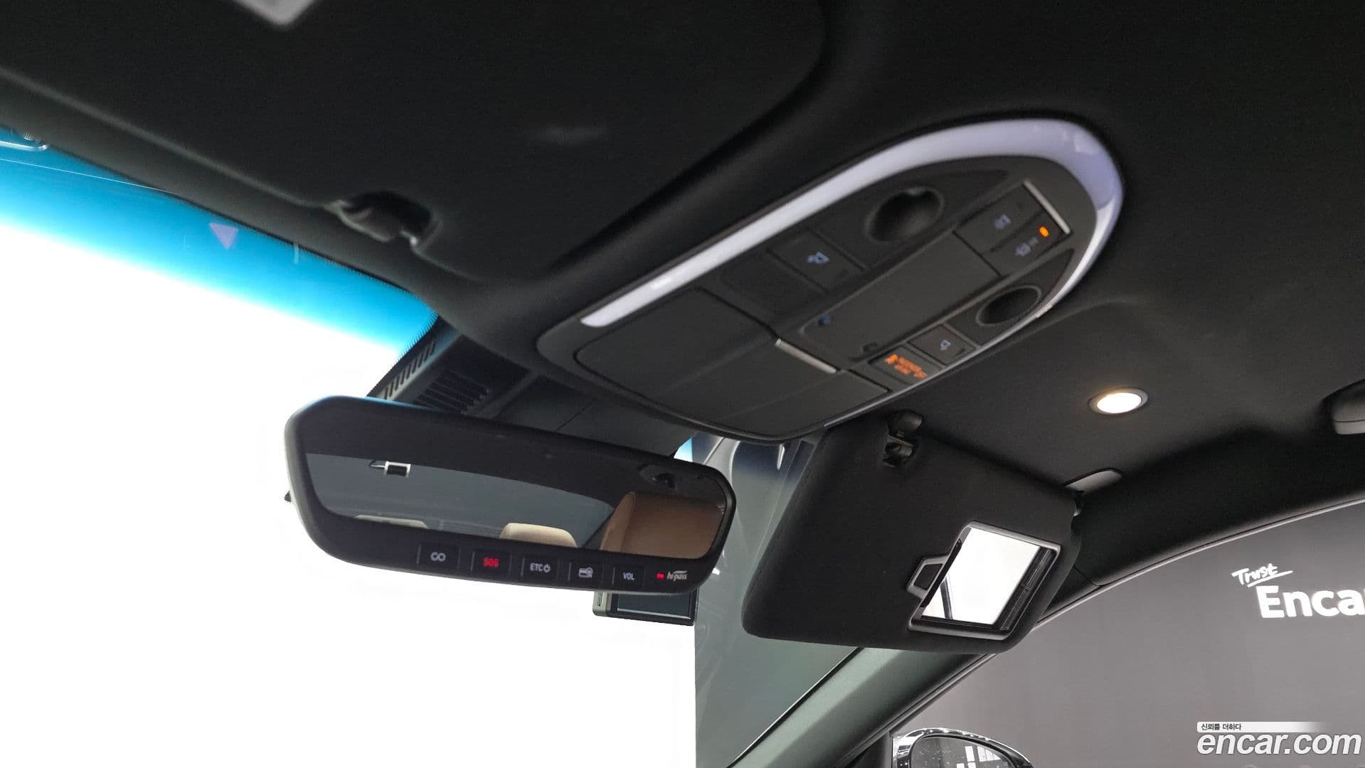 Main__Slider__Photo:G70 Genesis 2019.5-29