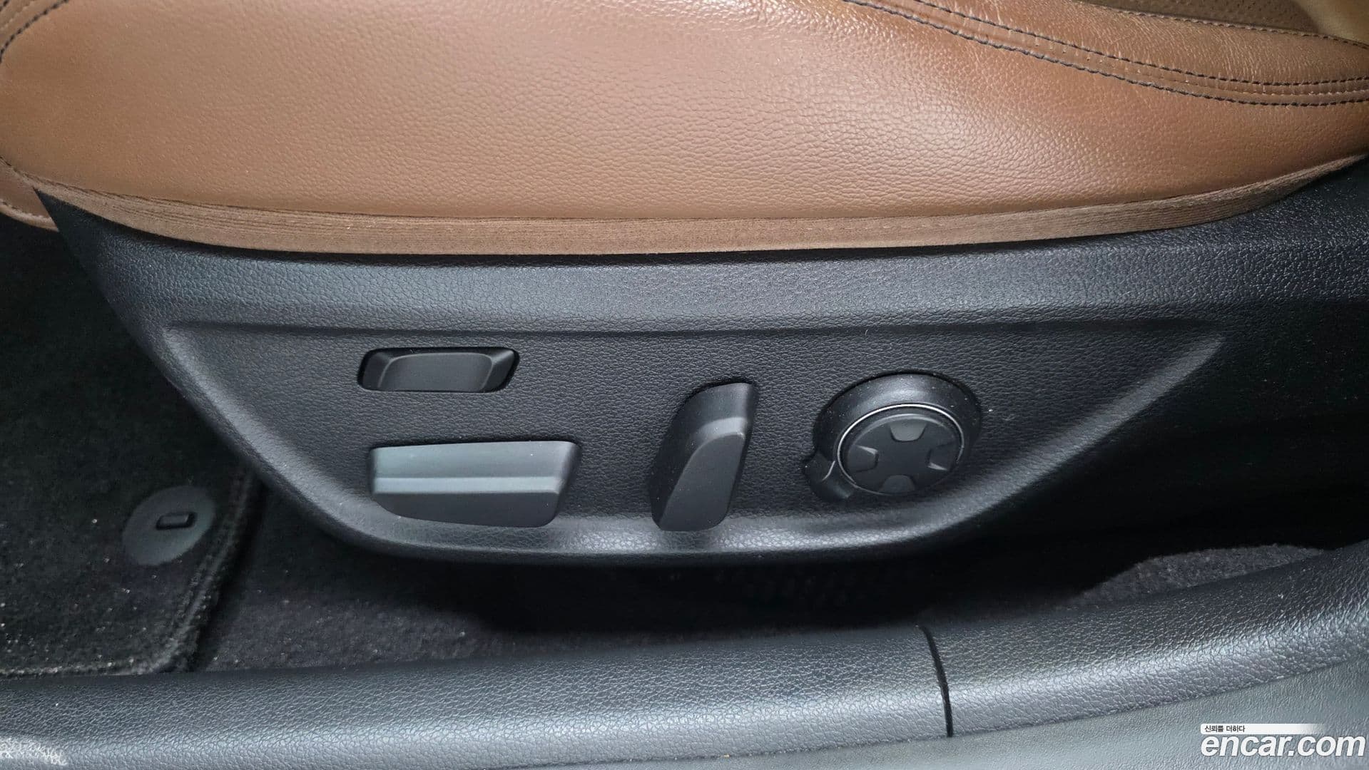 Main__Slider__Photo:G70 Genesis 2019.5-32