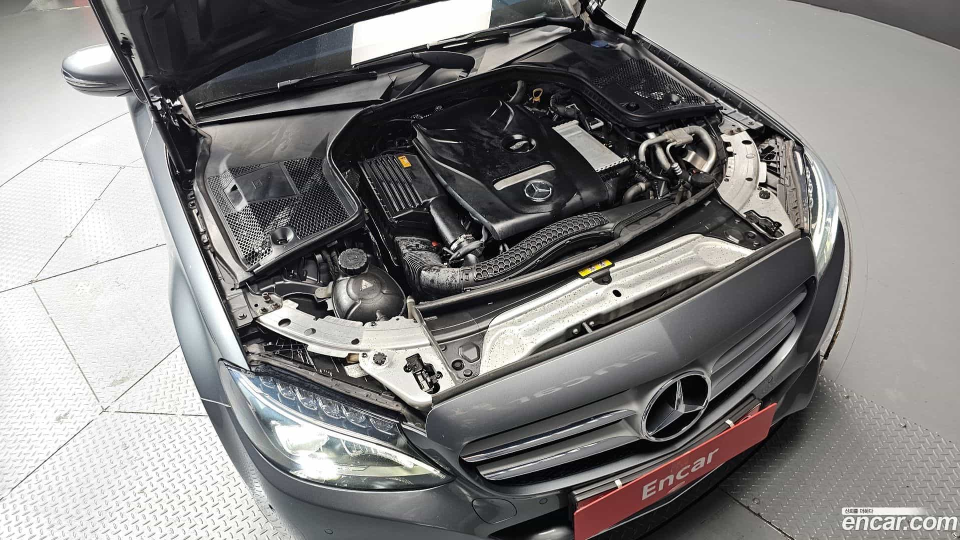 C-Class Mercedes-Benz 2017.11-OUTER-006