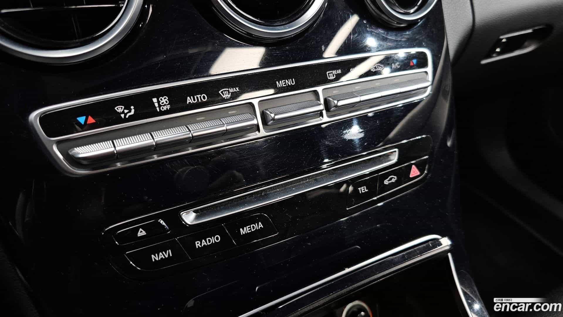 C-Class Mercedes-Benz 2017.11-OPTION-019