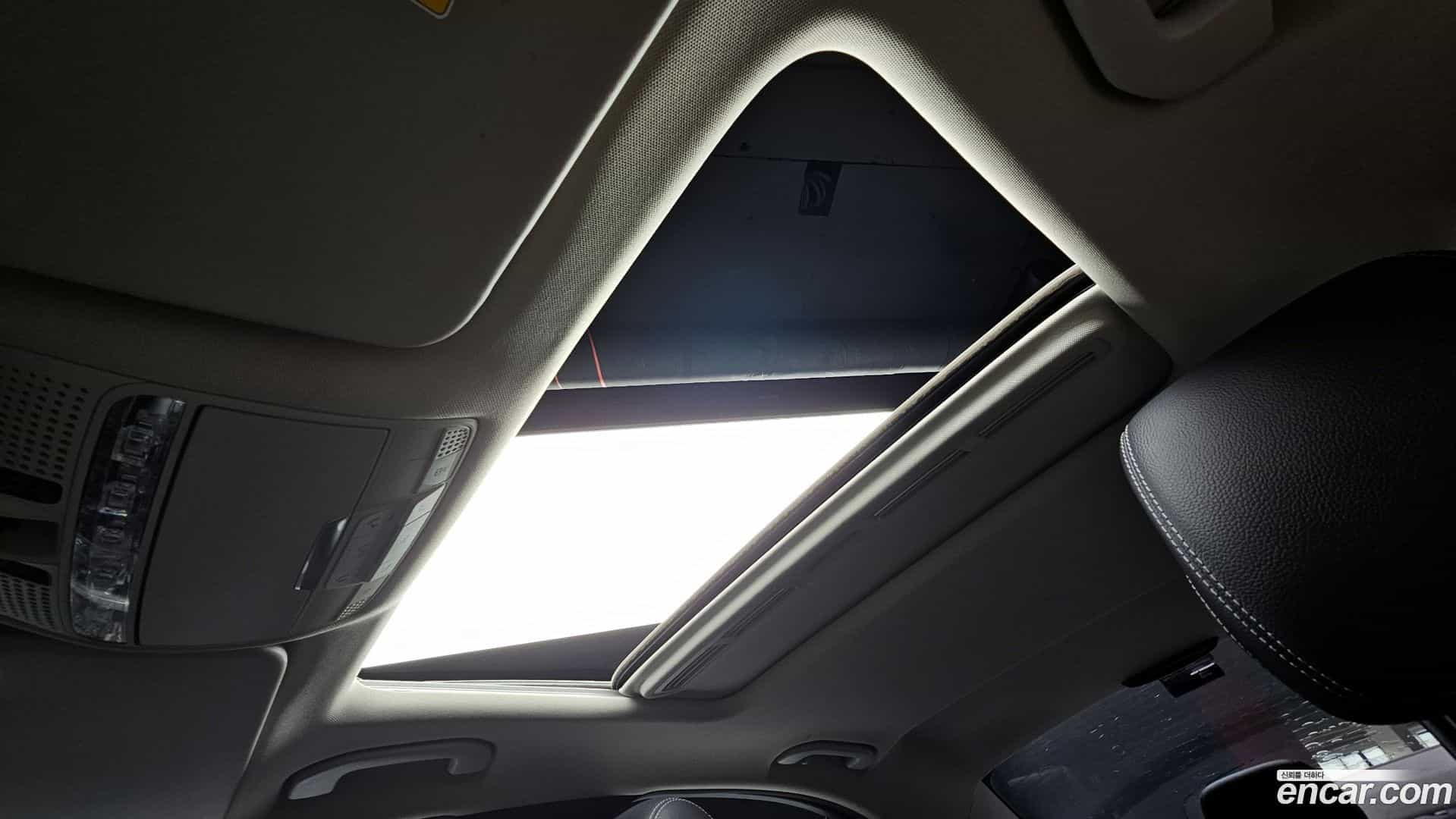 C-Class Mercedes-Benz 2017.11-OPTION-023