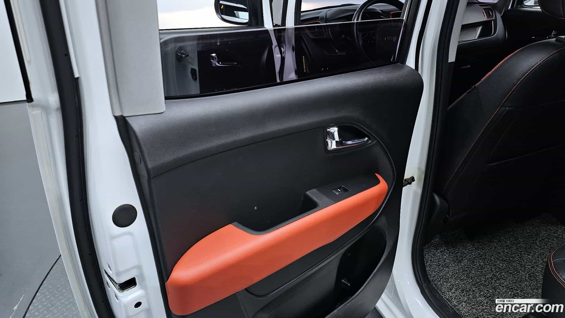 RAY Kia 2019.2-INNER-035