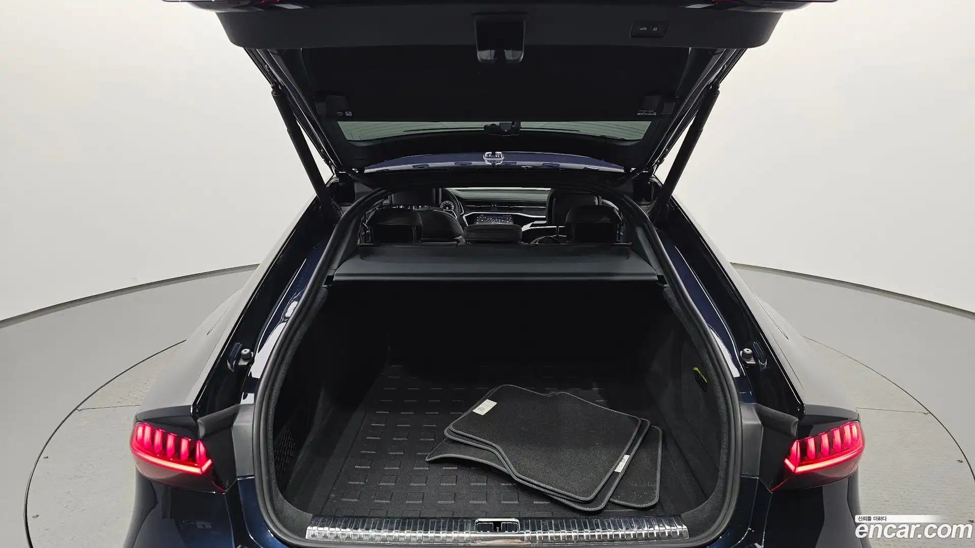 A7 Audi 2022.6-OPTION-040