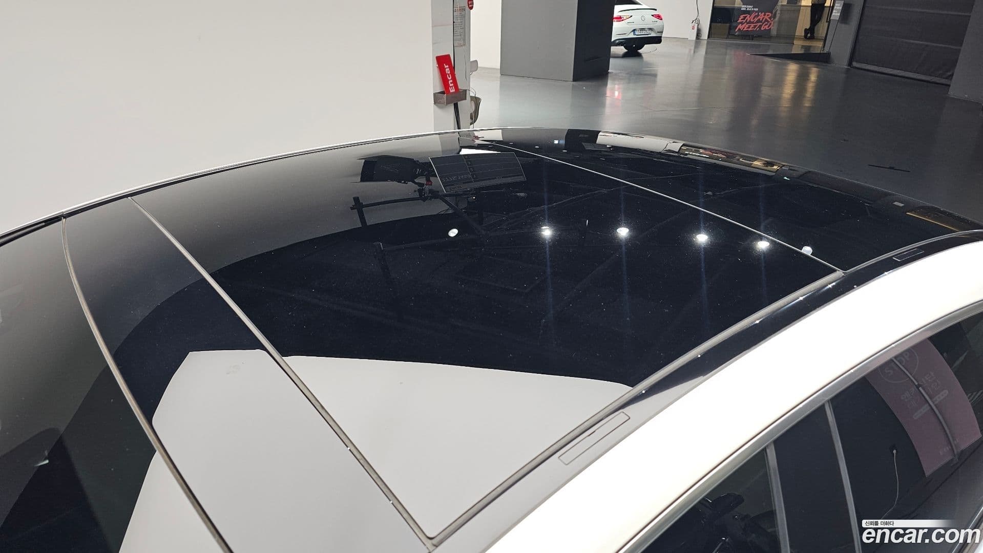 Main__Slider__Photo:EQE Mercedes-Benz 2023.2-14