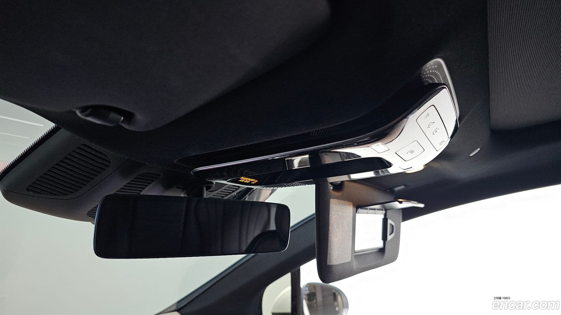 Main__Slider__Photo:EQE Mercedes-Benz 2023.2-28